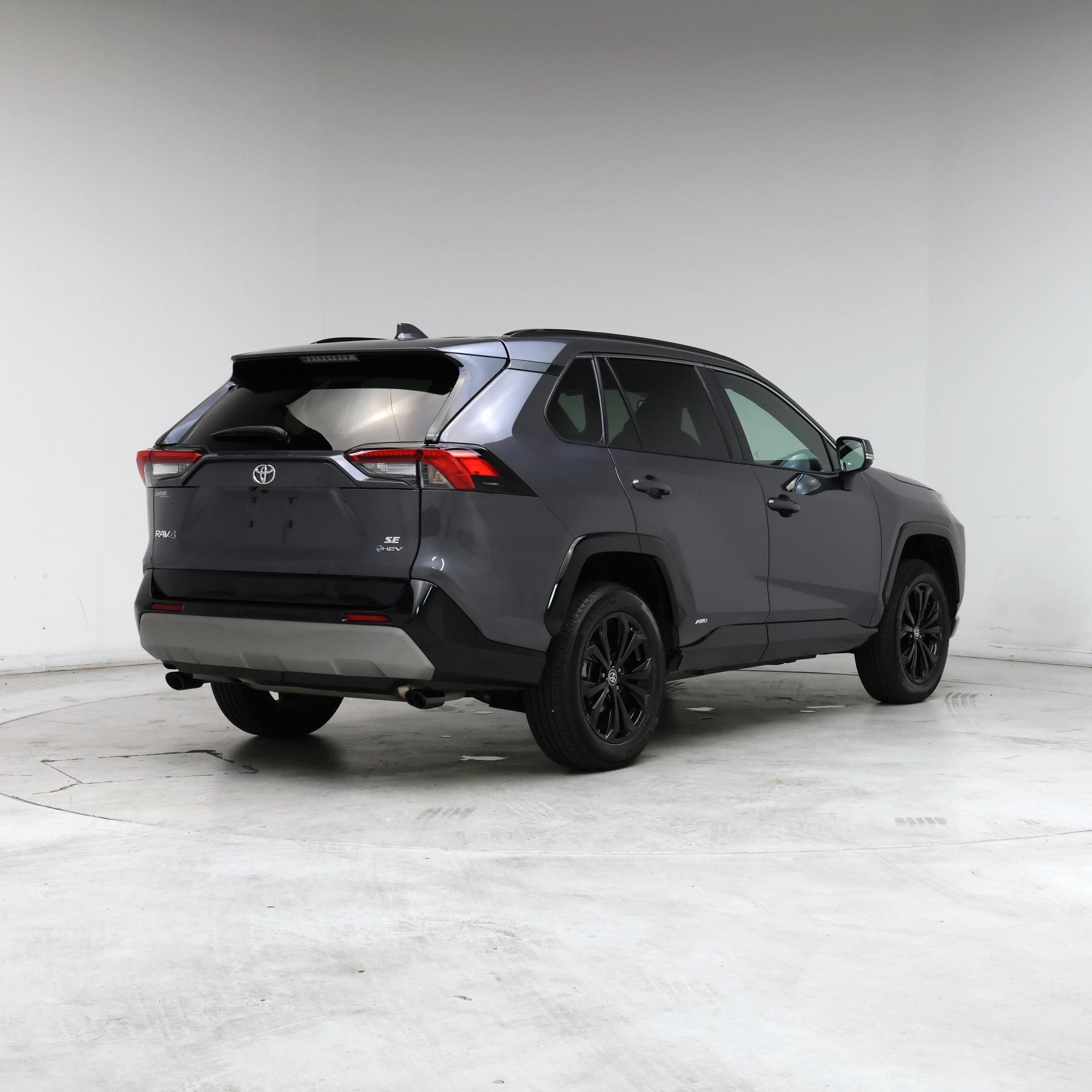 Thumbnail: 2025 Toyota RAV4 - 8