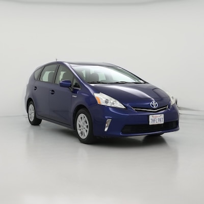 2014 Toyota Prius v Three