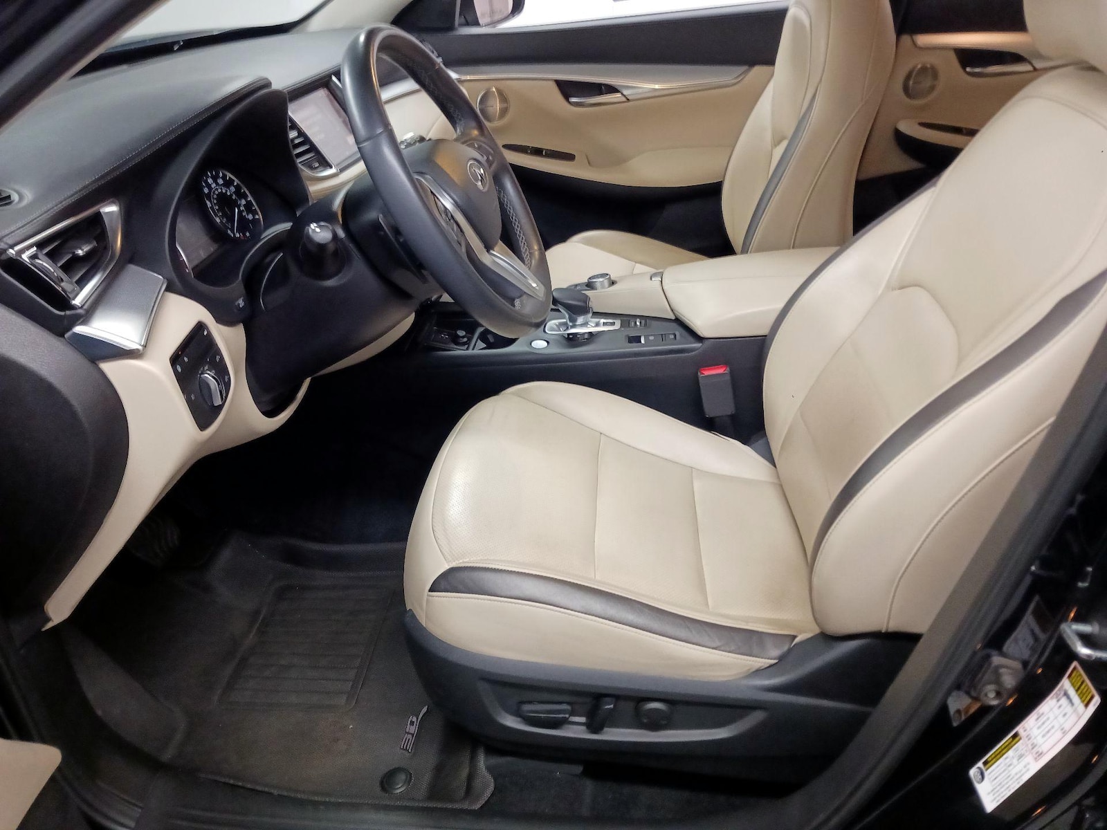 2019 INFINITI QX50 Essential - Photo 10