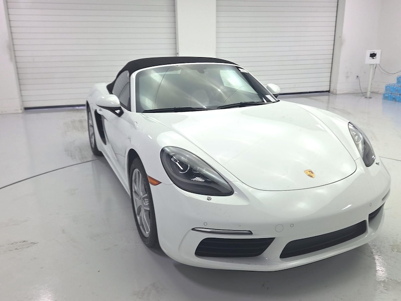 2023 Porsche 718 Boxster