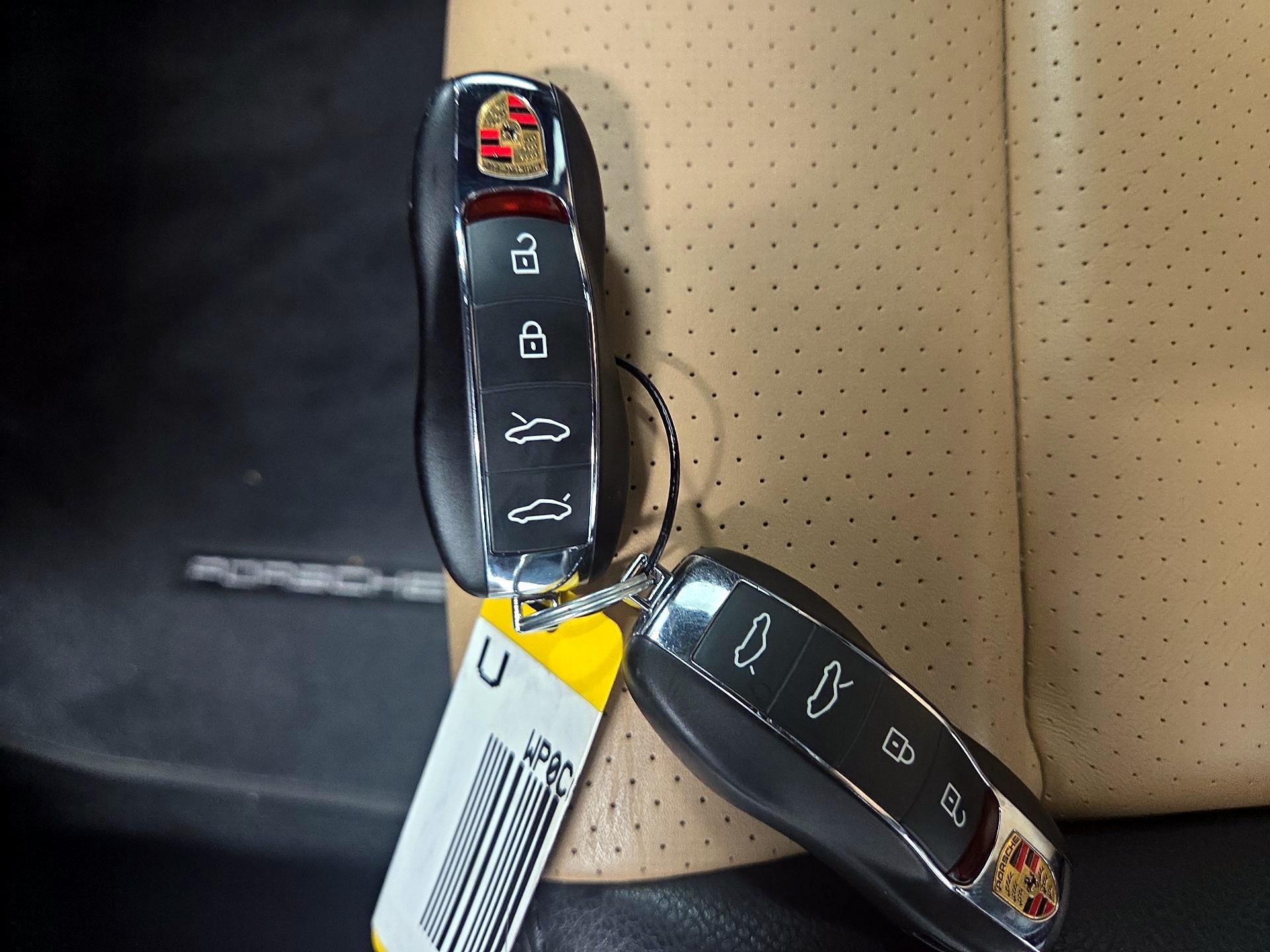 Thumbnail: 2023 Porsche 718 Boxster - 16