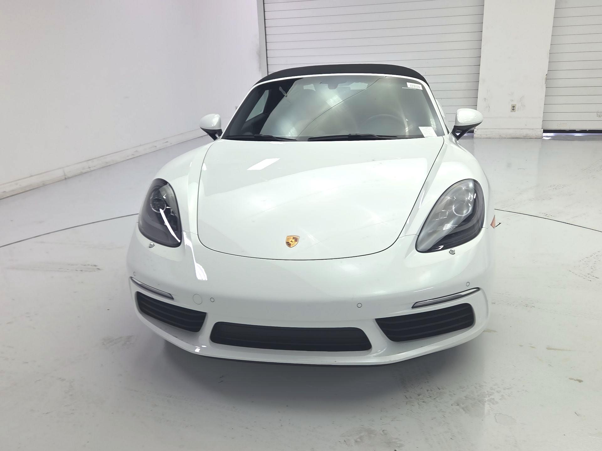 Thumbnail: 2023 Porsche 718 Boxster - 2