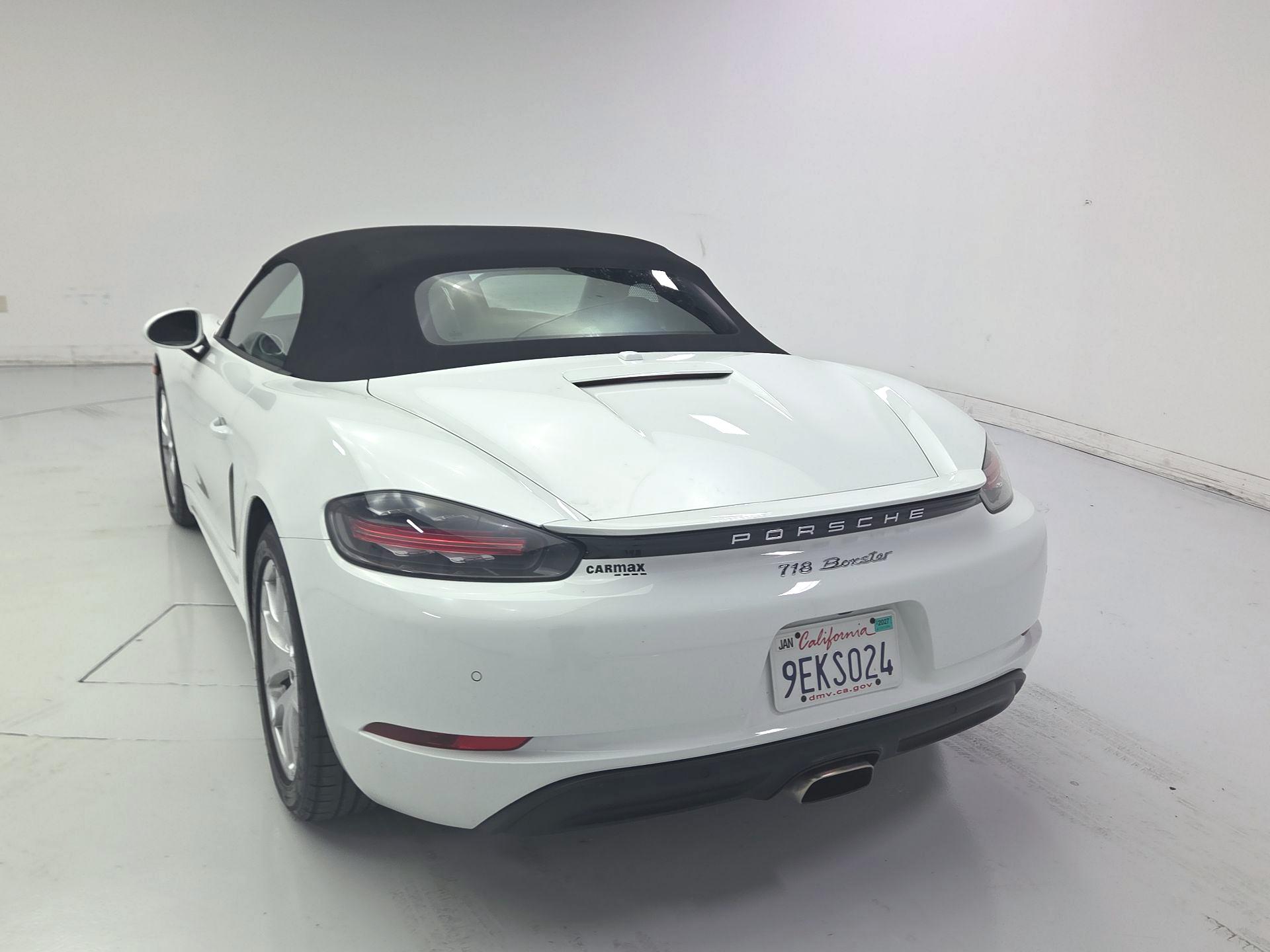Thumbnail: 2023 Porsche 718 Boxster - 7