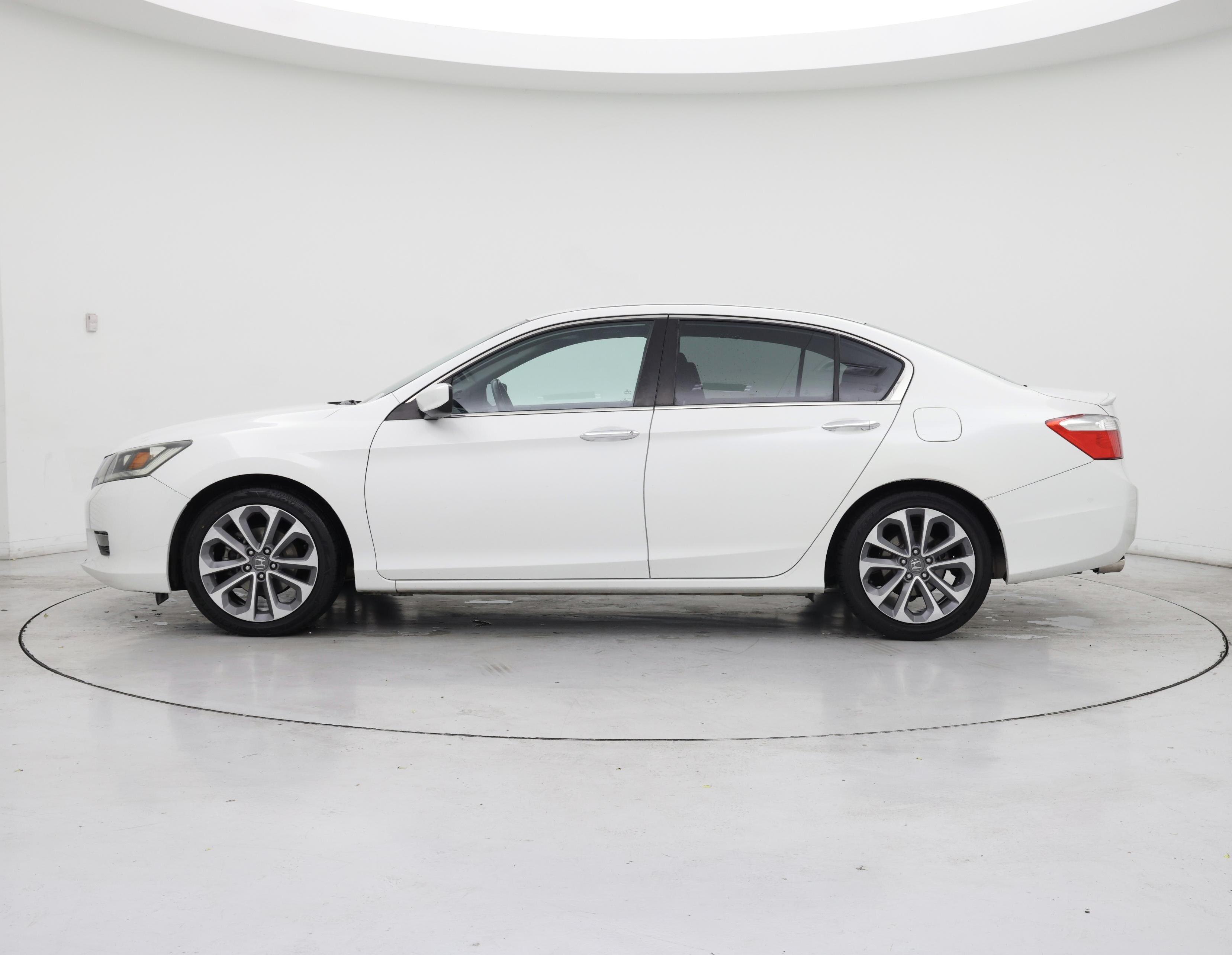 Thumbnail: 2015 Honda Accord - 3