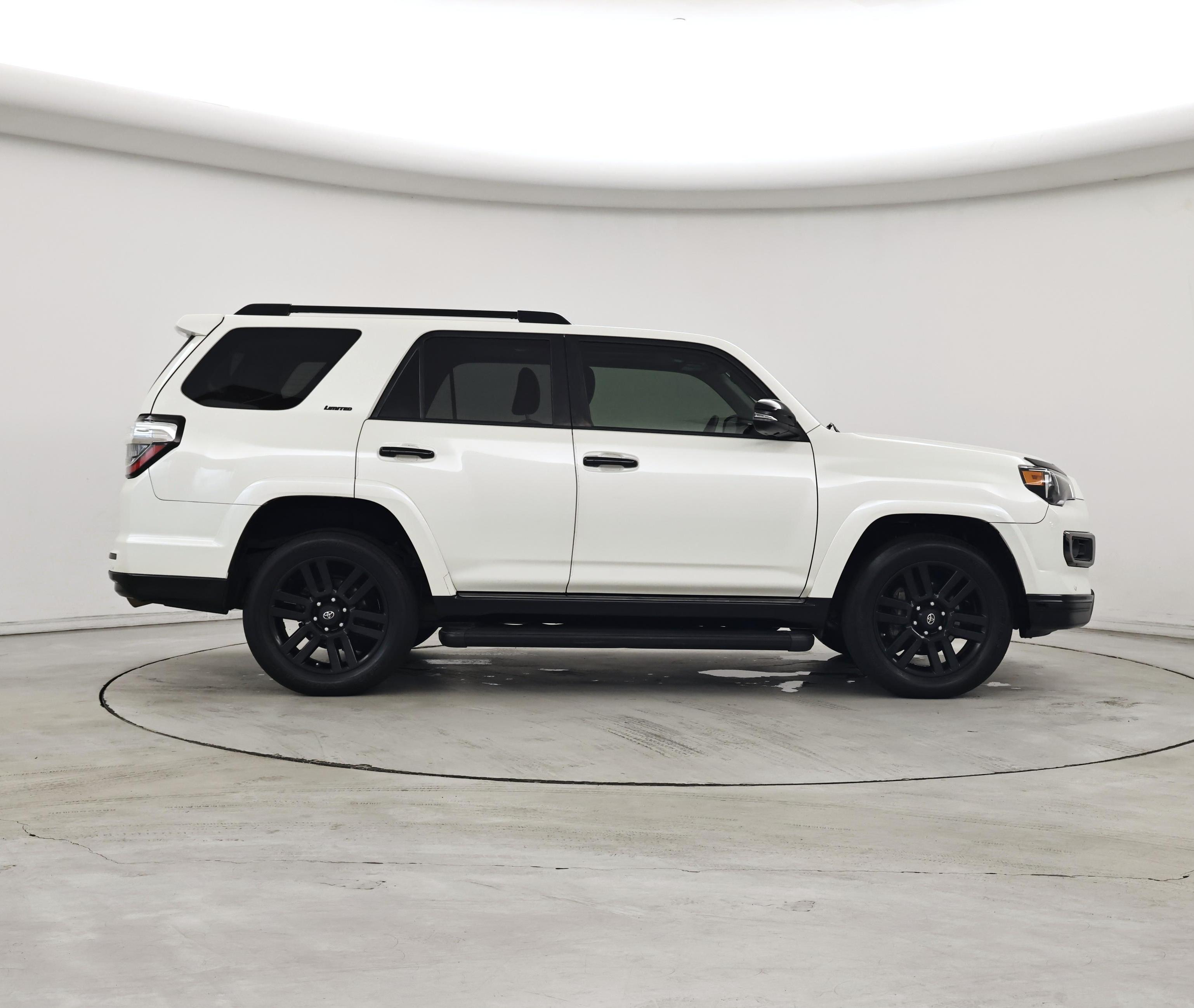 Thumbnail: 2020 Toyota 4Runner - 7