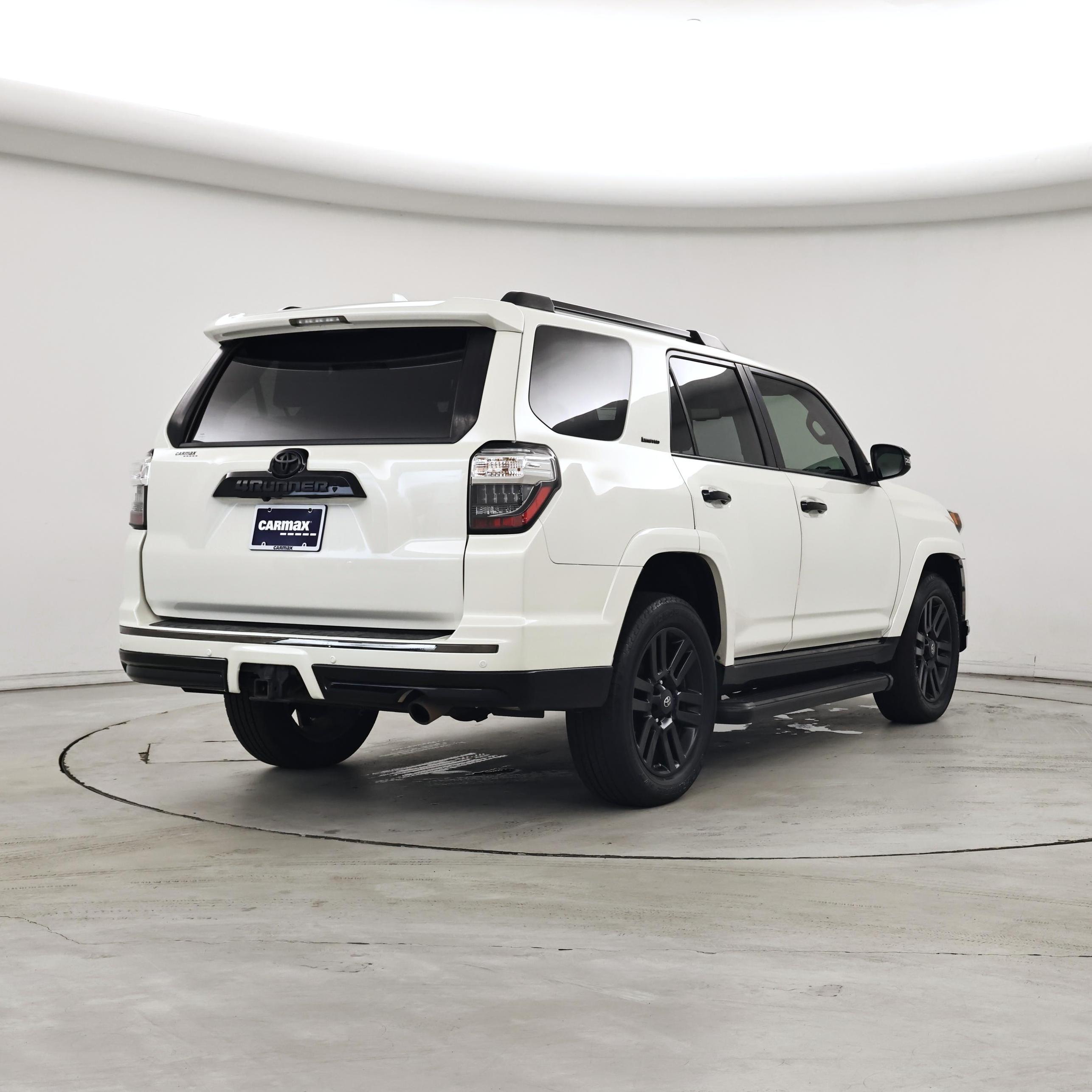 Thumbnail: 2020 Toyota 4Runner - 8