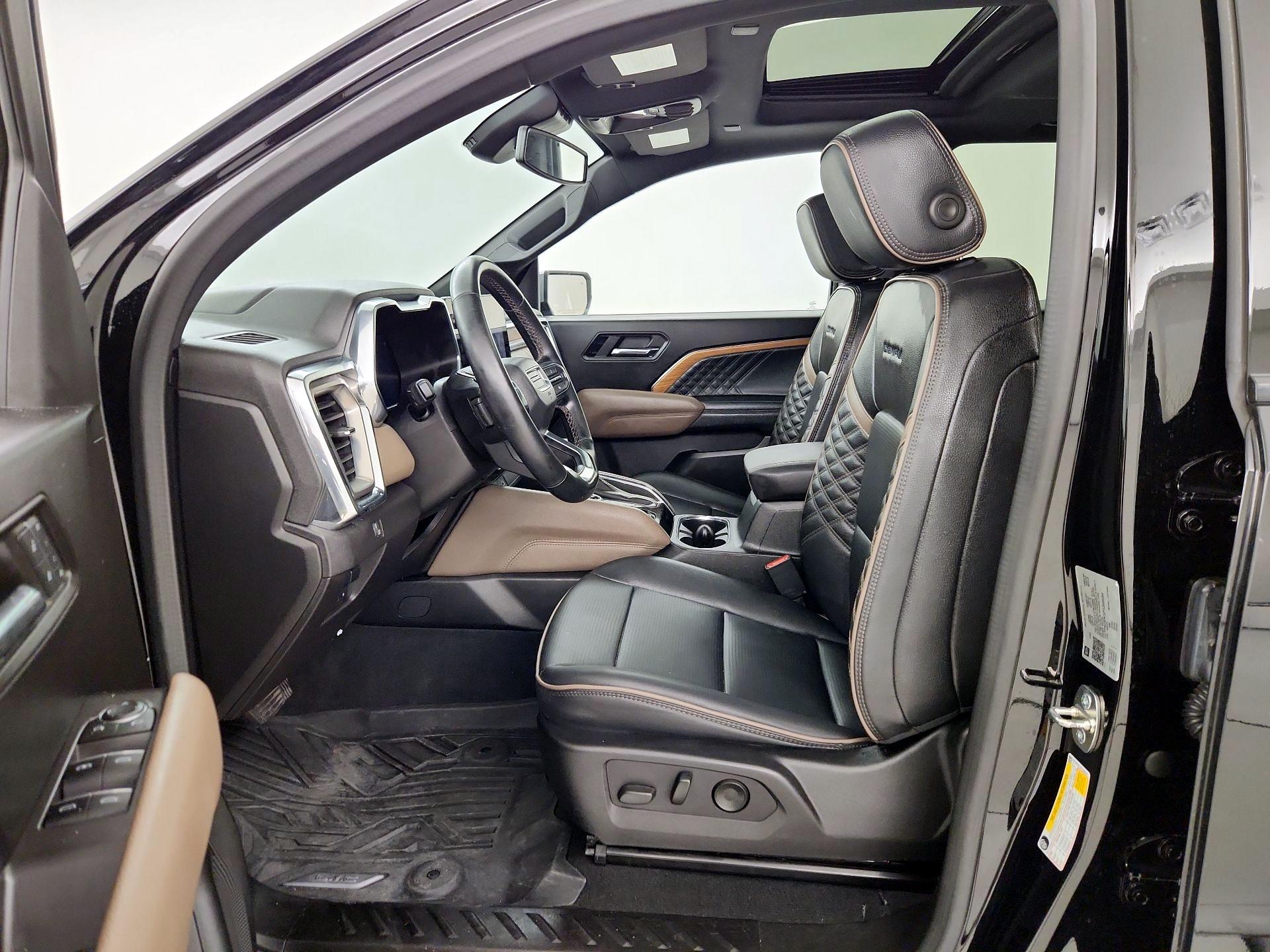 Thumbnail: 2023 GMC Canyon - 11