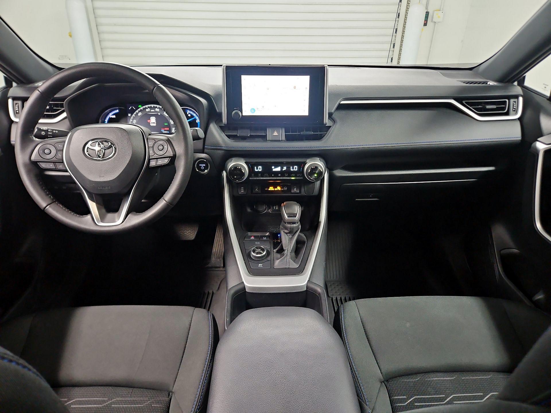Thumbnail: 2024 Toyota RAV4 - 9