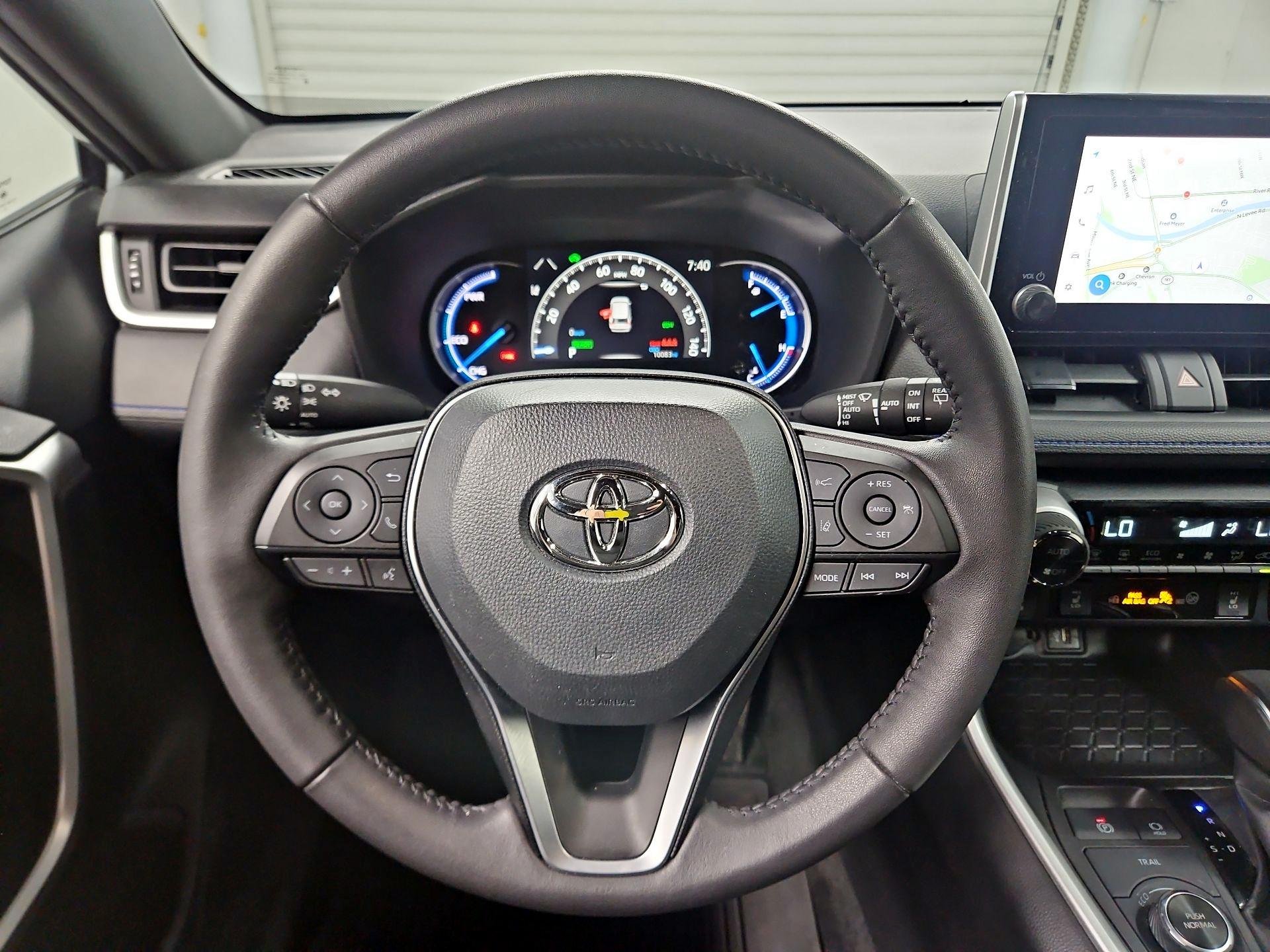Thumbnail: 2024 Toyota RAV4 - 10