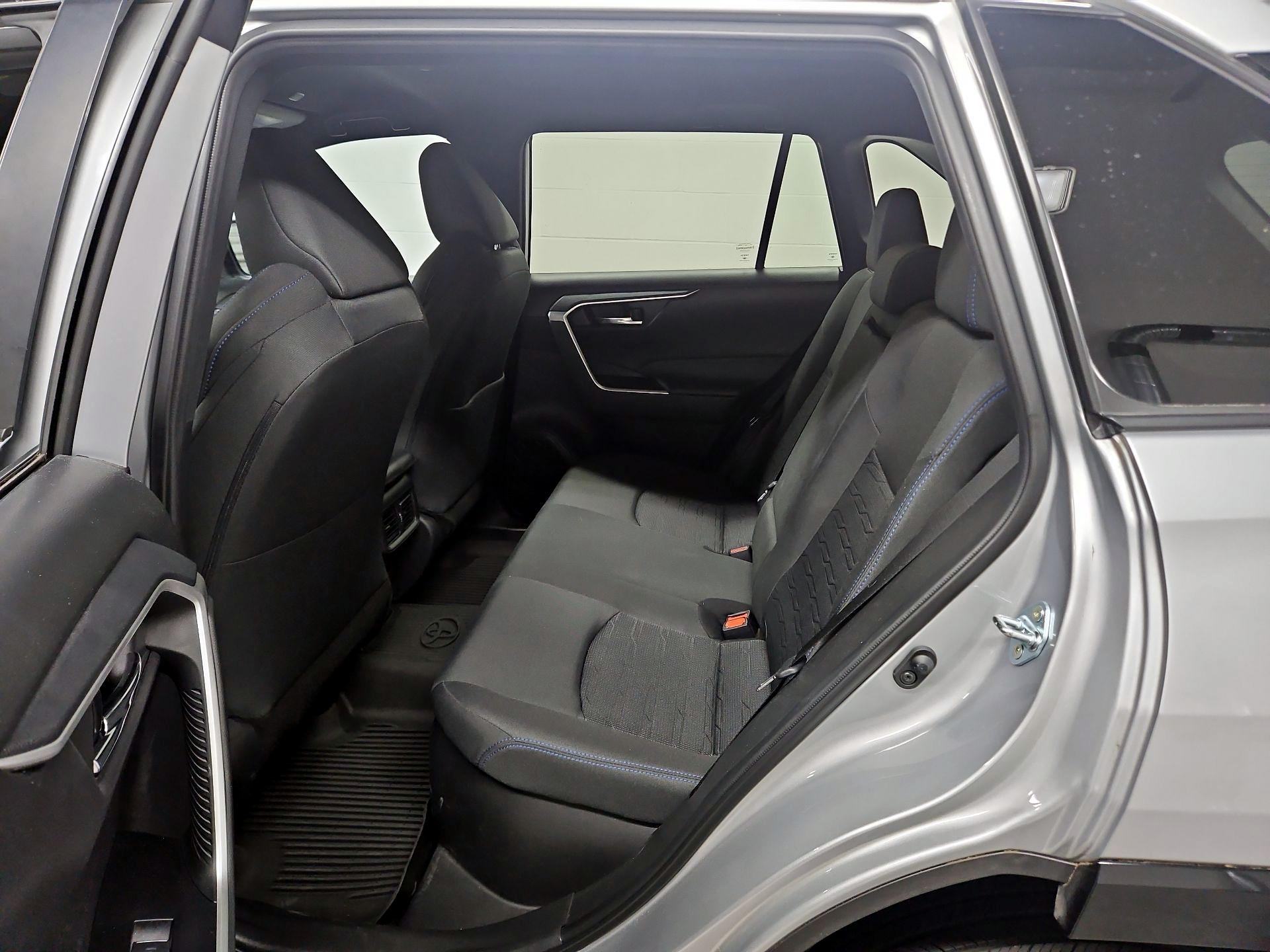 Thumbnail: 2024 Toyota RAV4 - 20