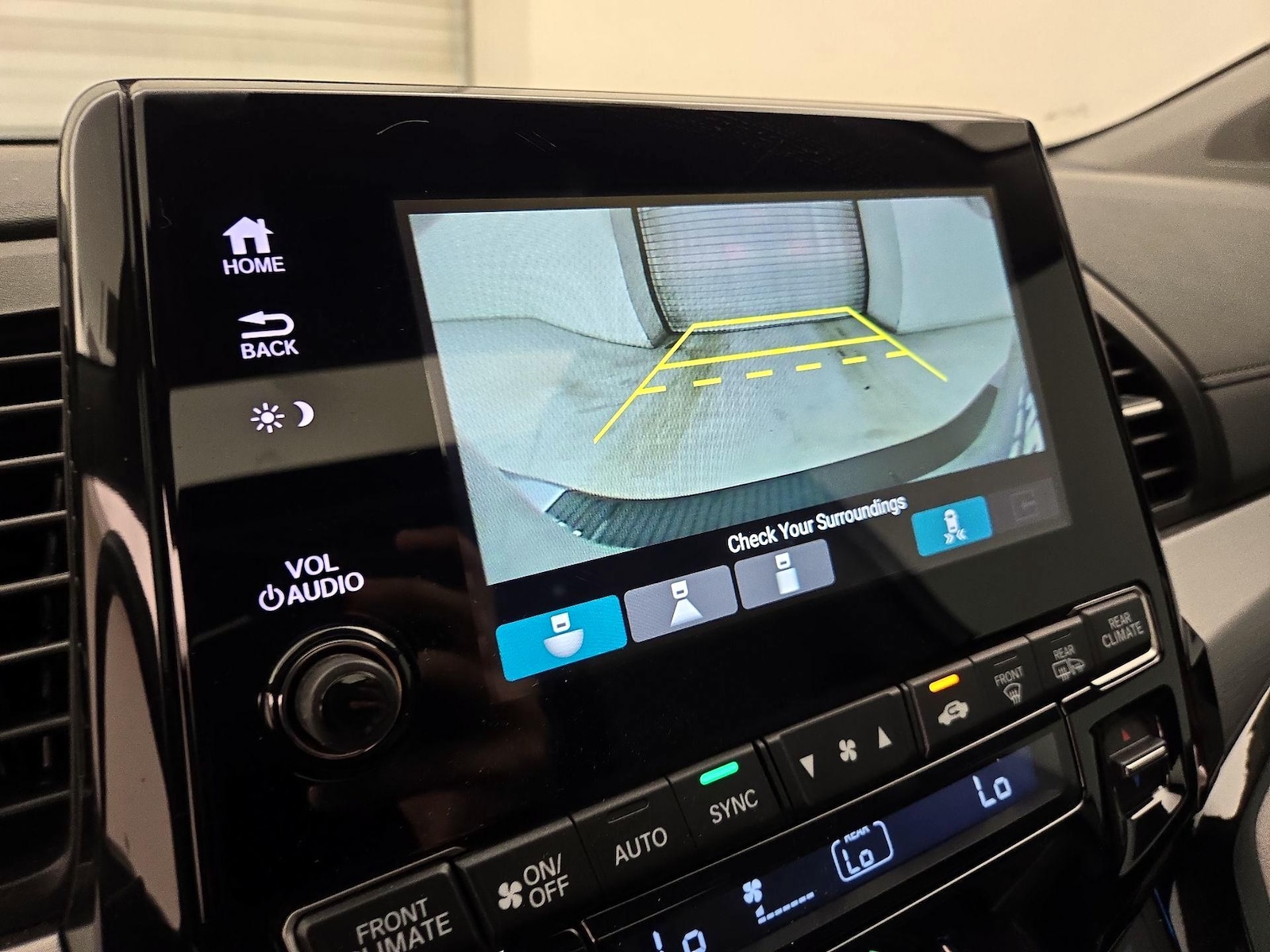 2024 Honda Odyssey Touring - Photo 16