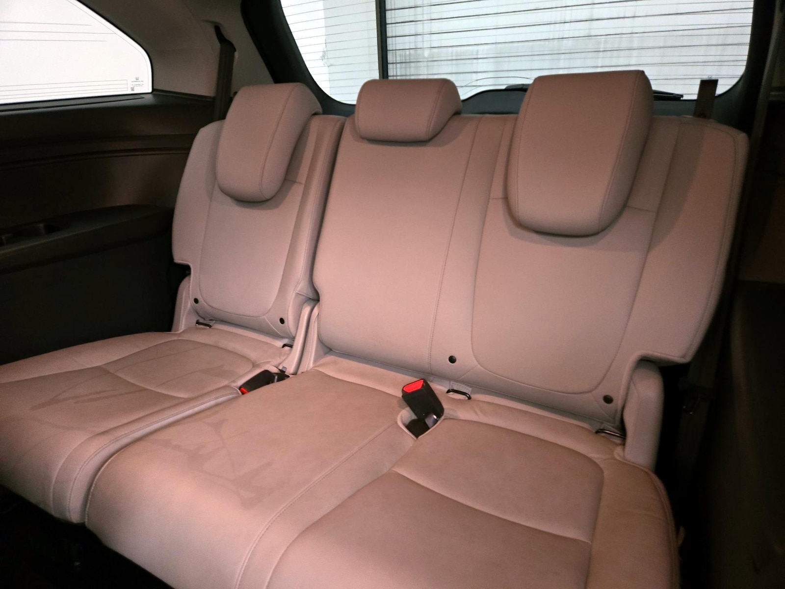 2024 Honda Odyssey Touring - Photo 23