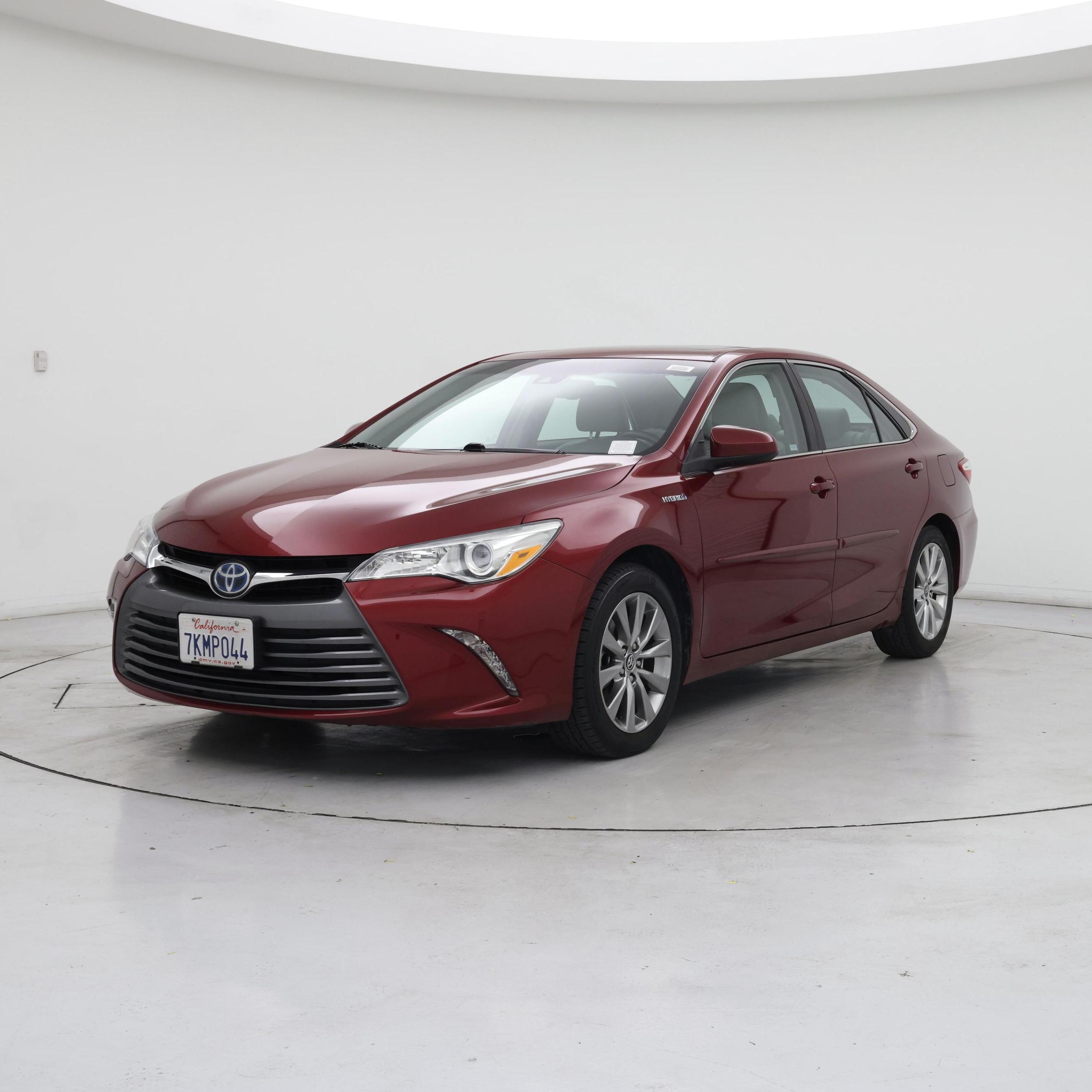 Thumbnail: 2015 Toyota Camry - 4