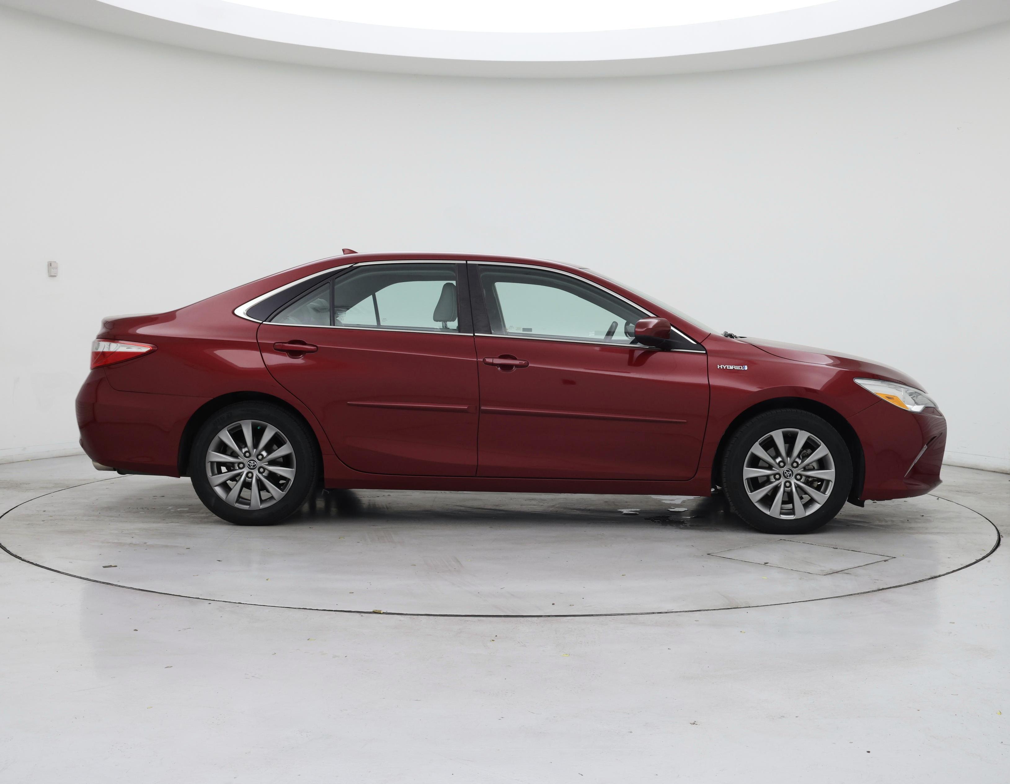 Thumbnail: 2015 Toyota Camry - 7