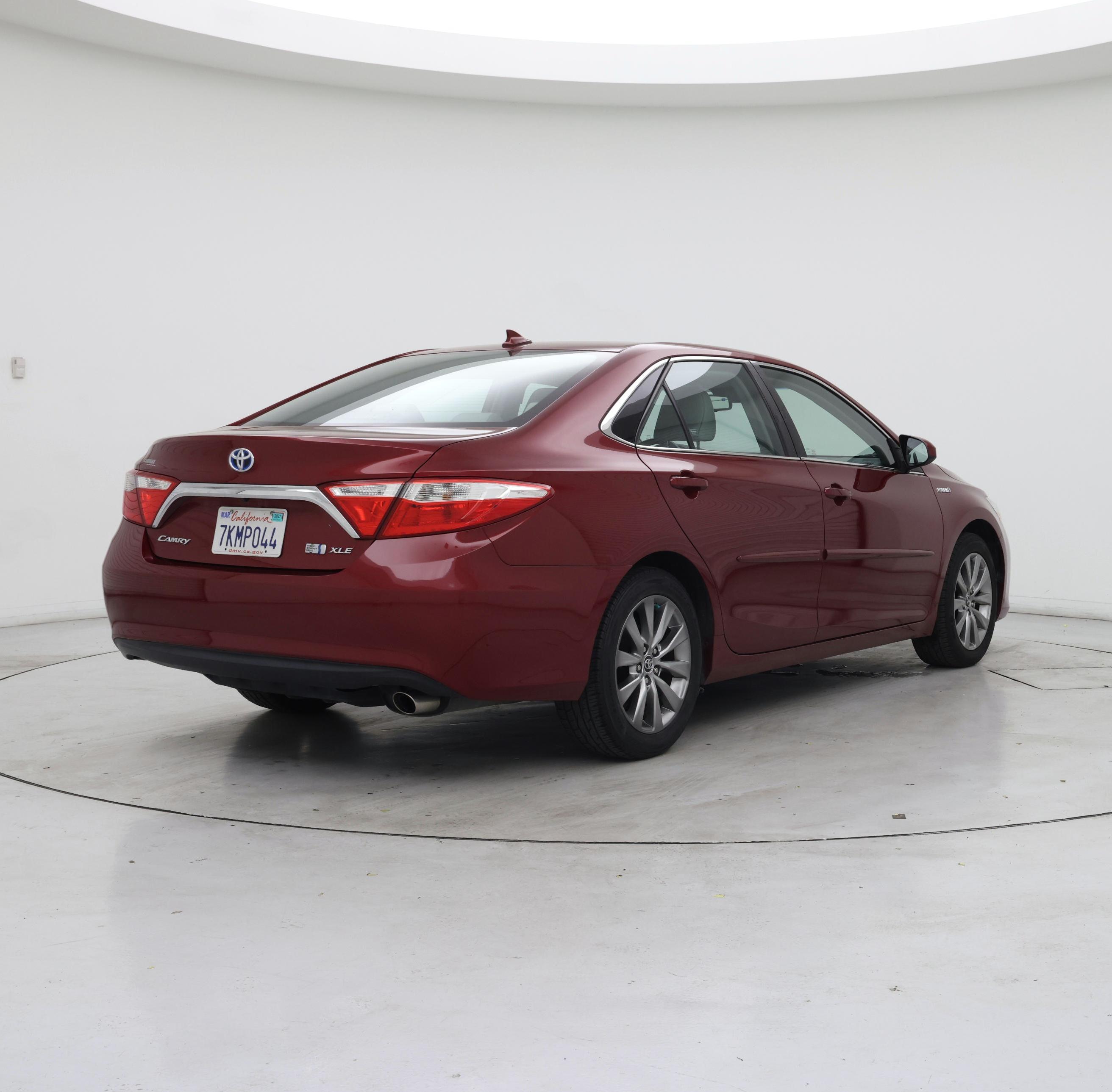 Thumbnail: 2015 Toyota Camry - 8