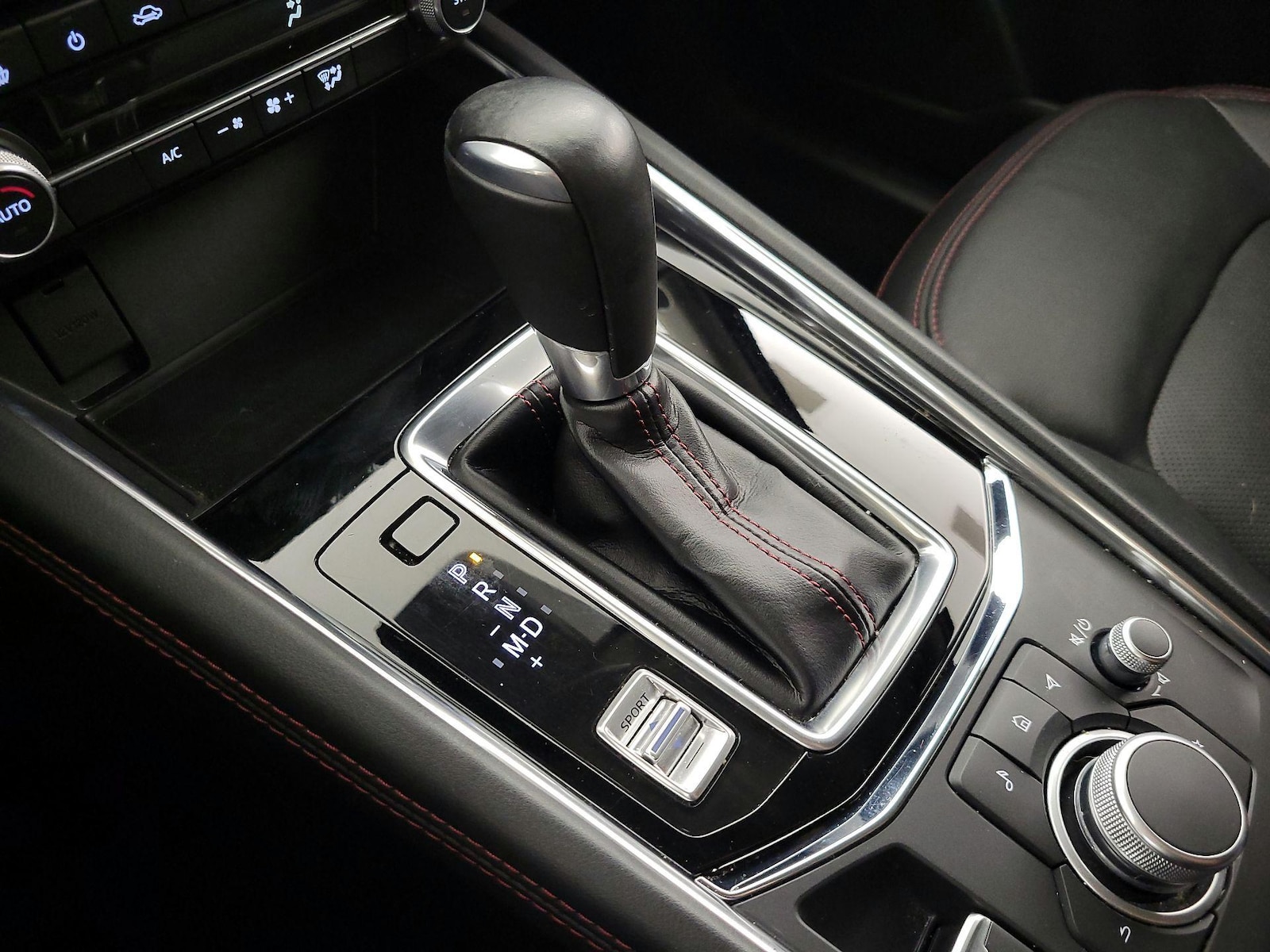 2023 Mazda CX-5 S Carbon Edition - Photo 18