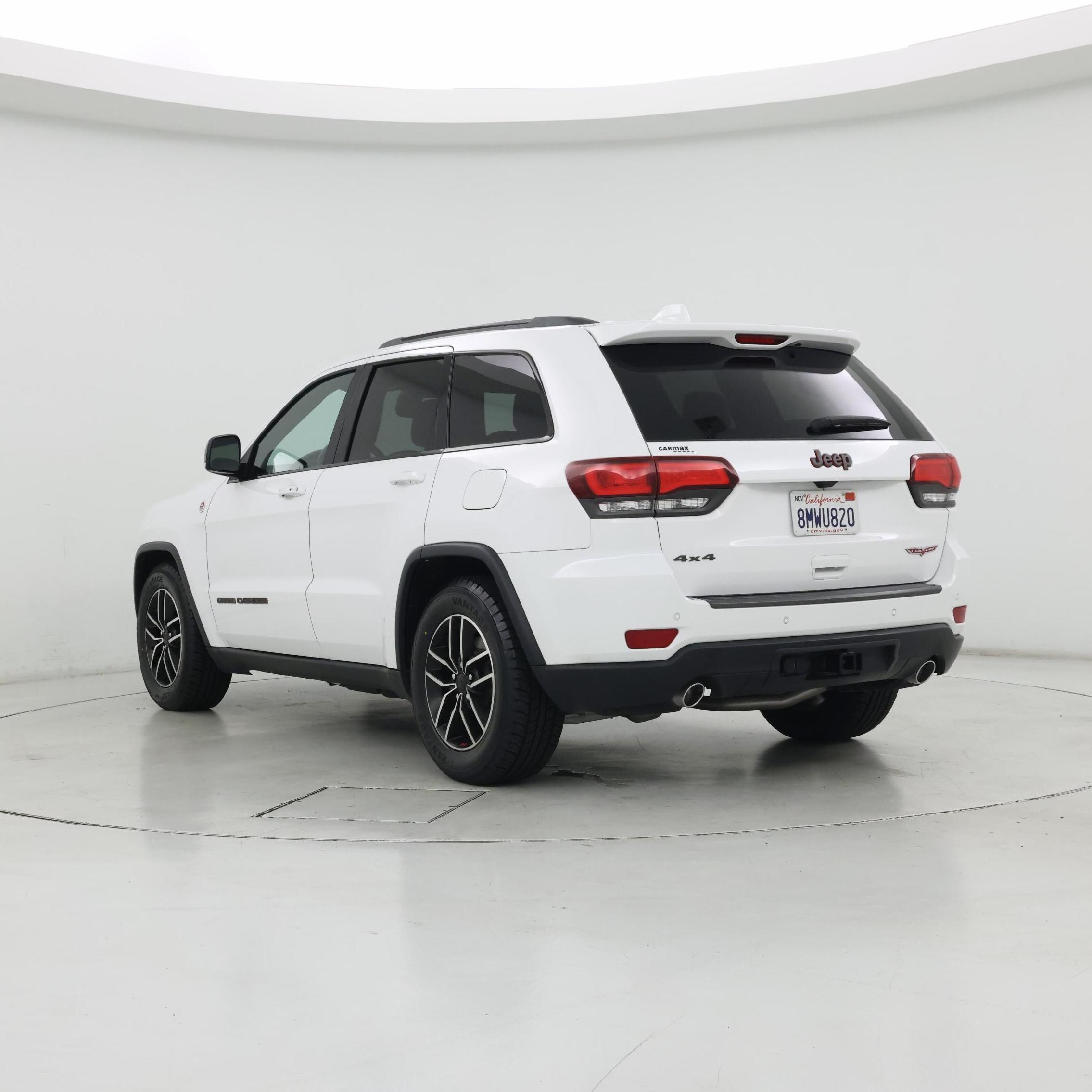 Thumbnail: 2020 Jeep Grand Cherokee - 2