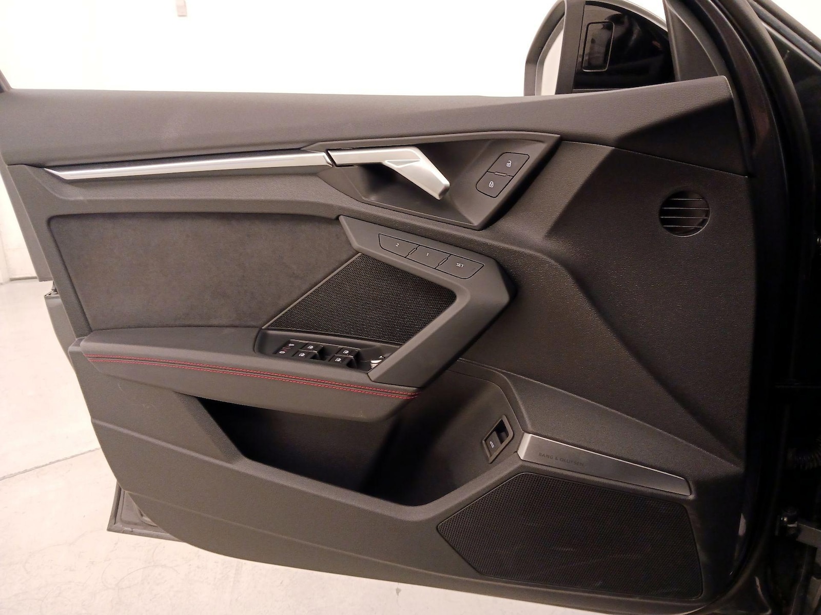 2024 Audi RS 3 Base - Photo 13
