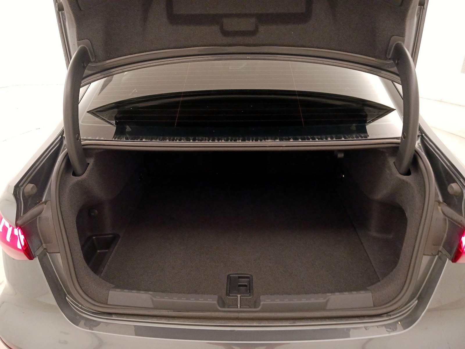 2024 Audi RS 3 Base - Photo 23