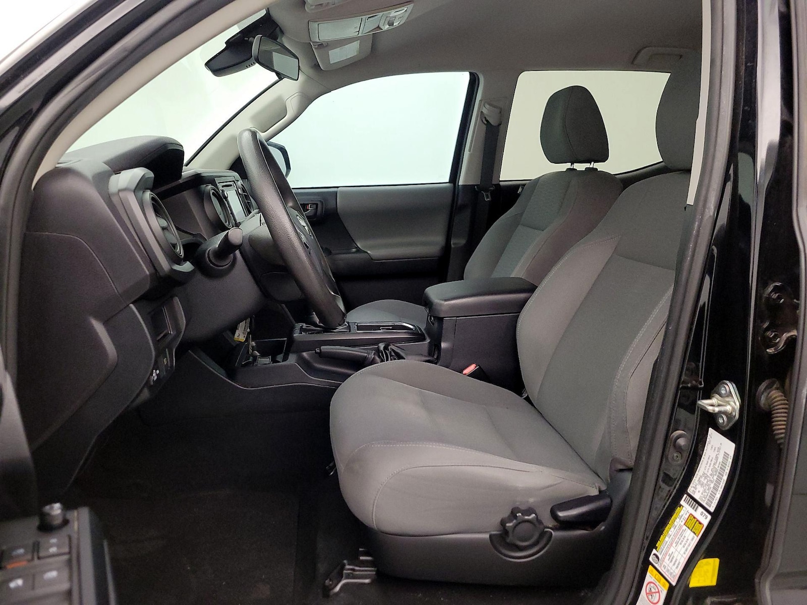 2019 Toyota Tacoma SR - Photo 12