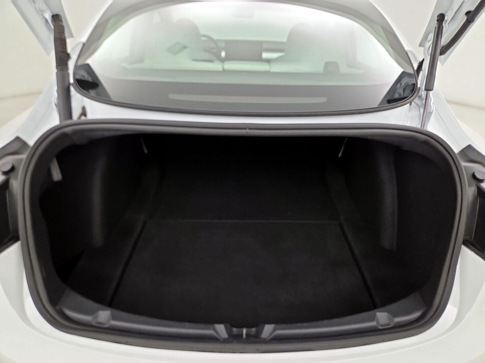 2023 Tesla Model 3 Performance - Photo 20