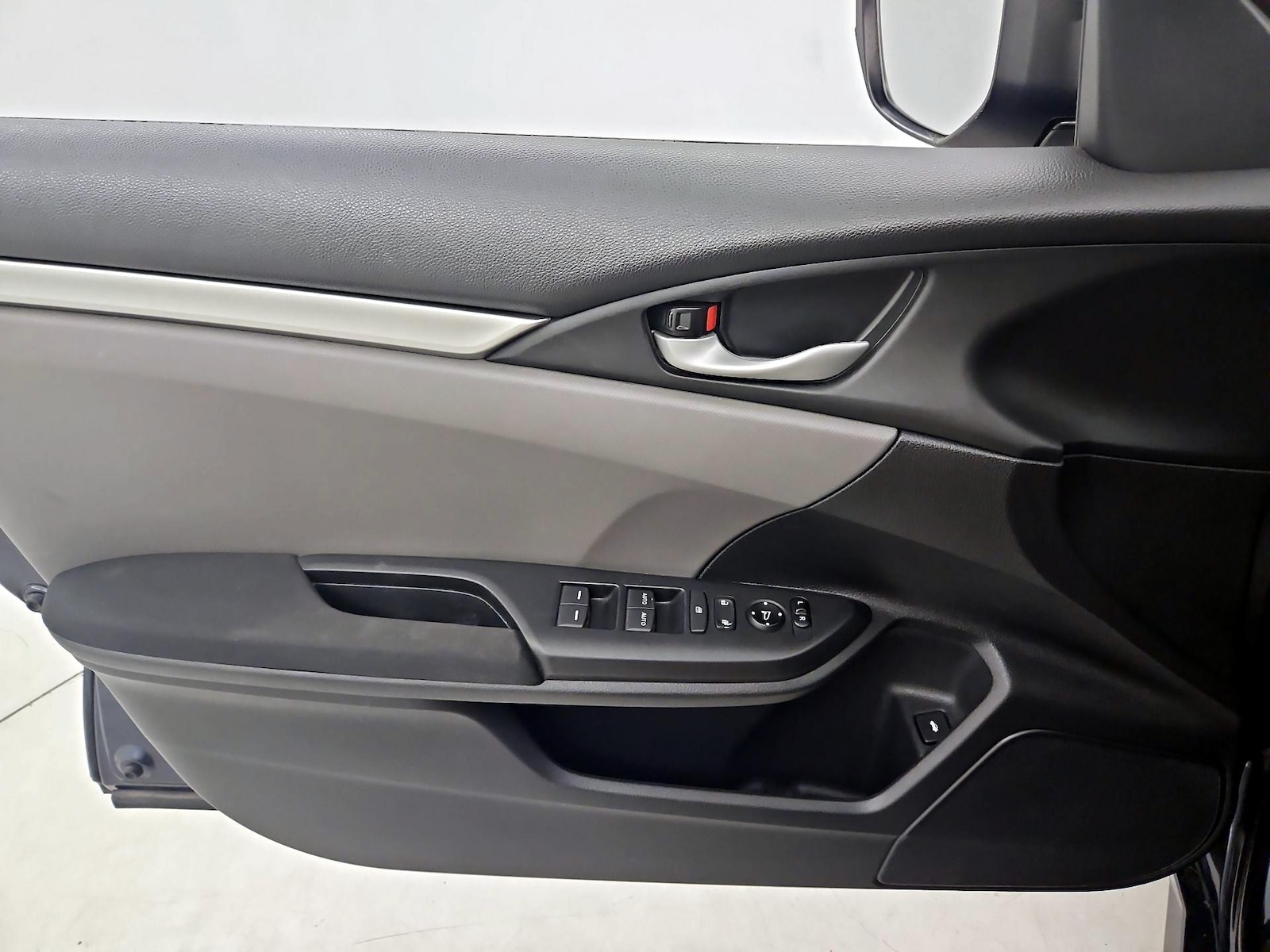2019 Honda Civic LX - Photo 13