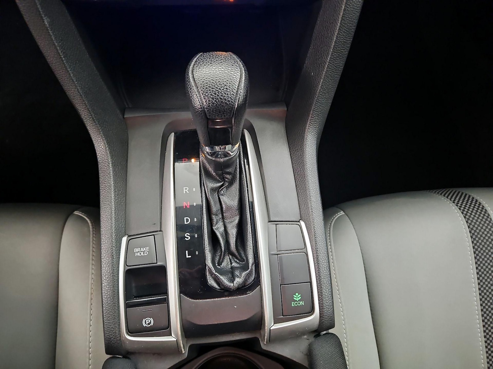 2019 Honda Civic LX - Photo 18