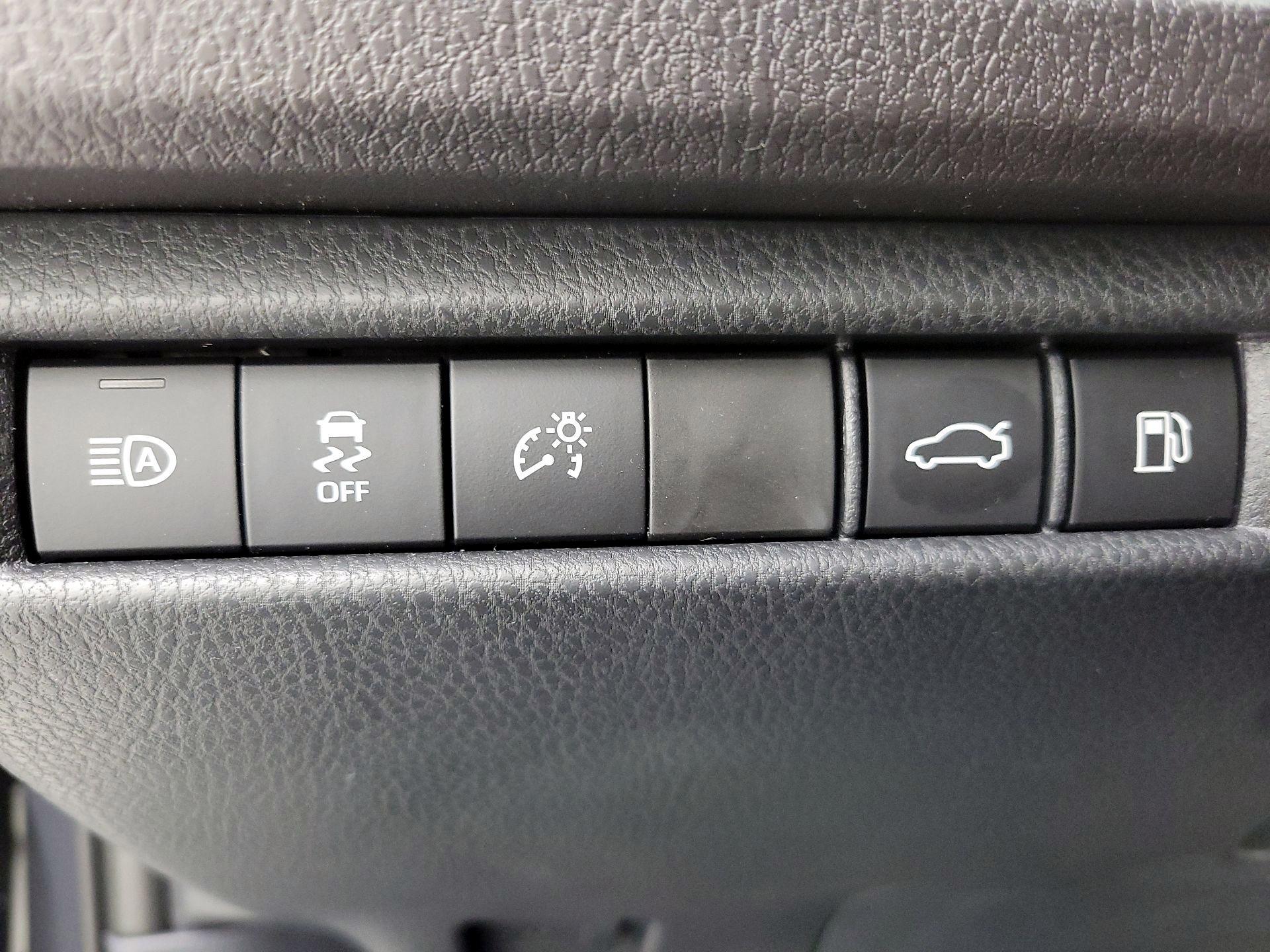 Thumbnail: 2026 Toyota Camry - 13