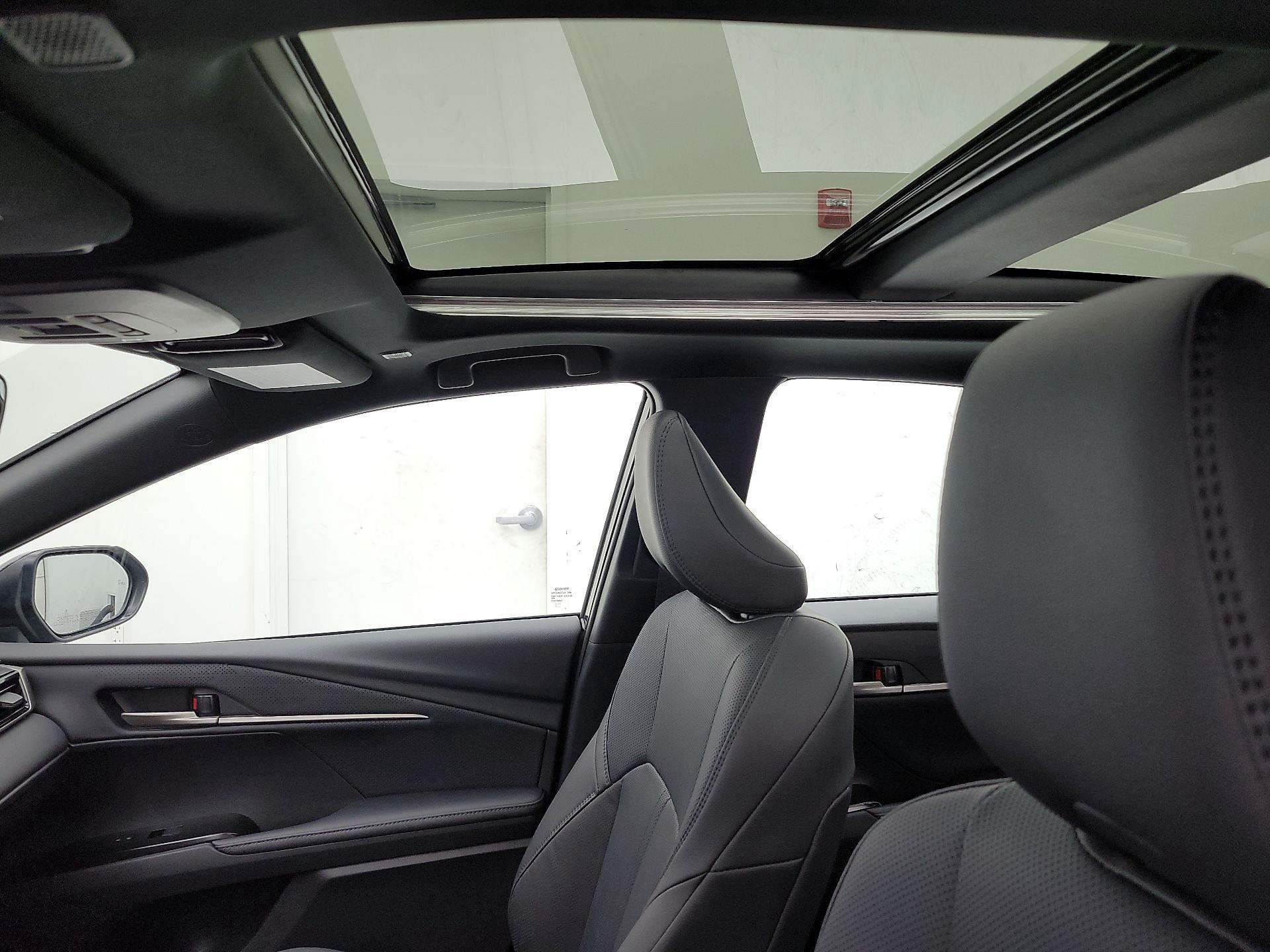 Thumbnail: 2026 Toyota Camry - 19