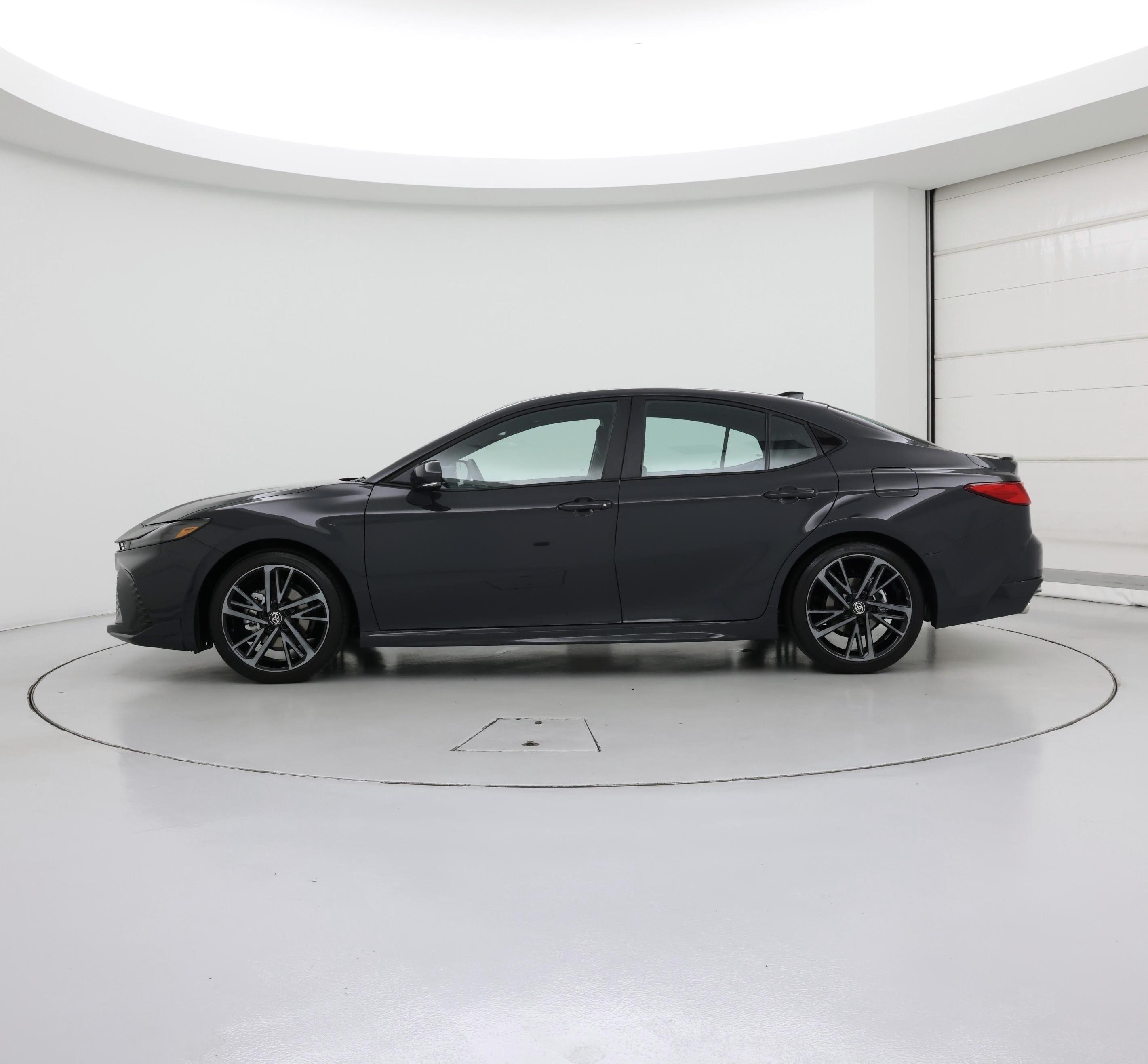 Thumbnail: 2026 Toyota Camry - 3