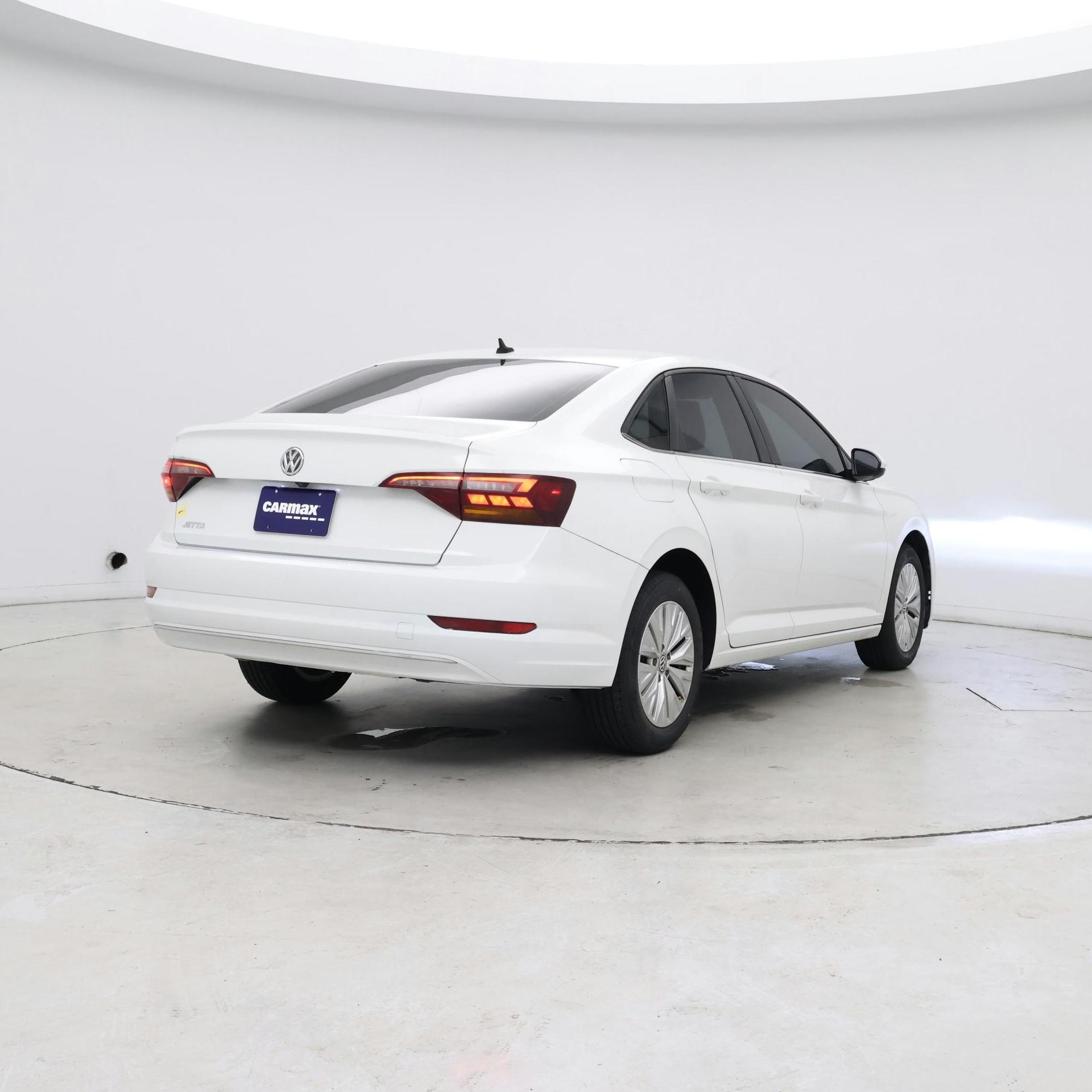 Thumbnail: 2019 Volkswagen Jetta - 8