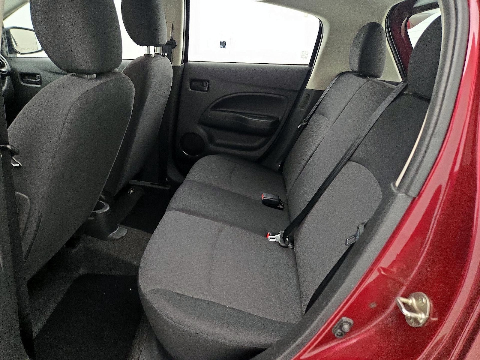 2017 Mitsubishi Mirage ES - Photo 19