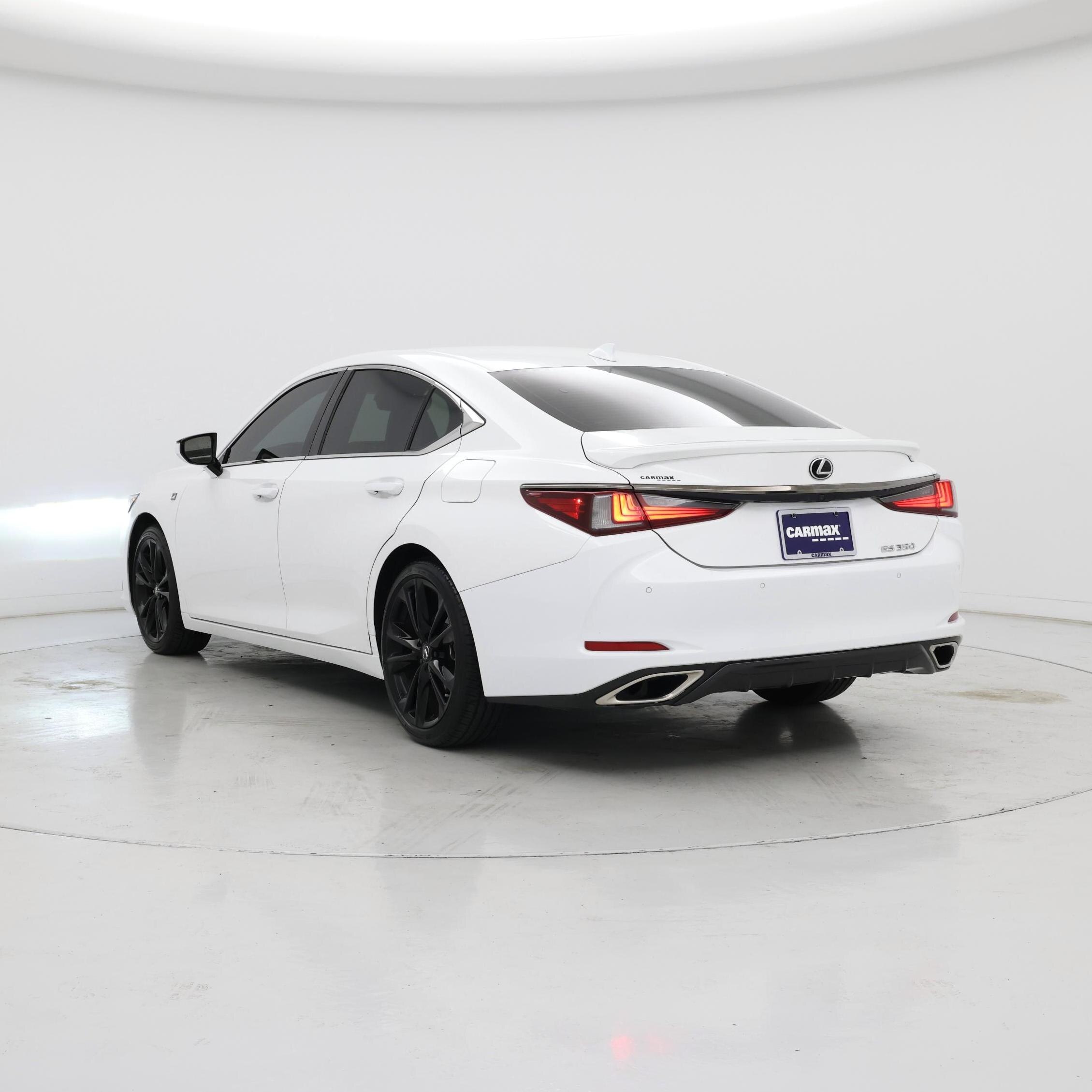 Thumbnail: 2022 Lexus ES - 2