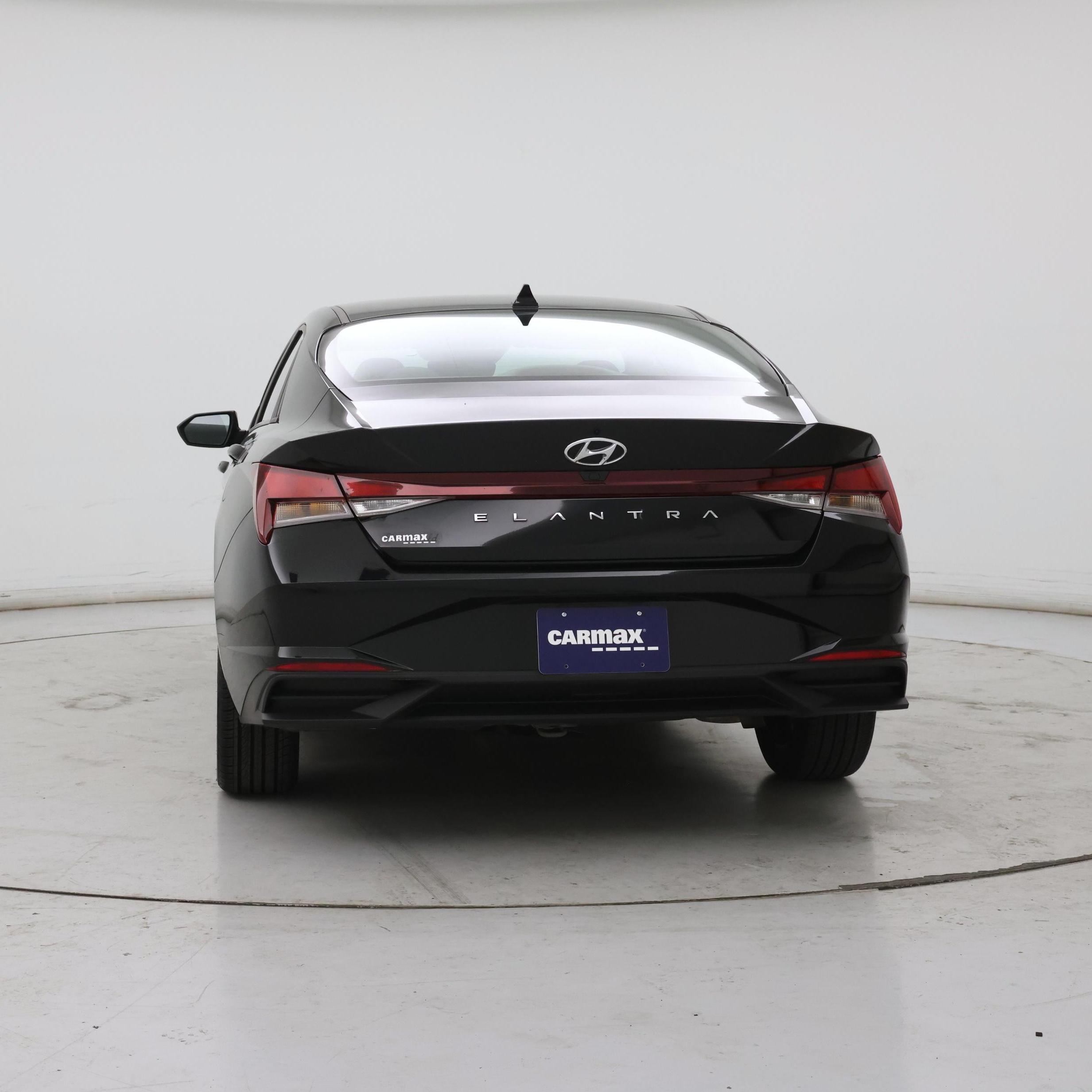 Thumbnail: 2023 Hyundai Elantra - 6