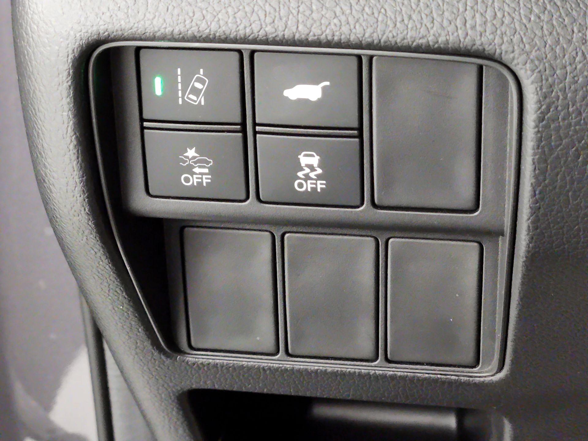 Thumbnail: 2019 Honda CR-V - 13