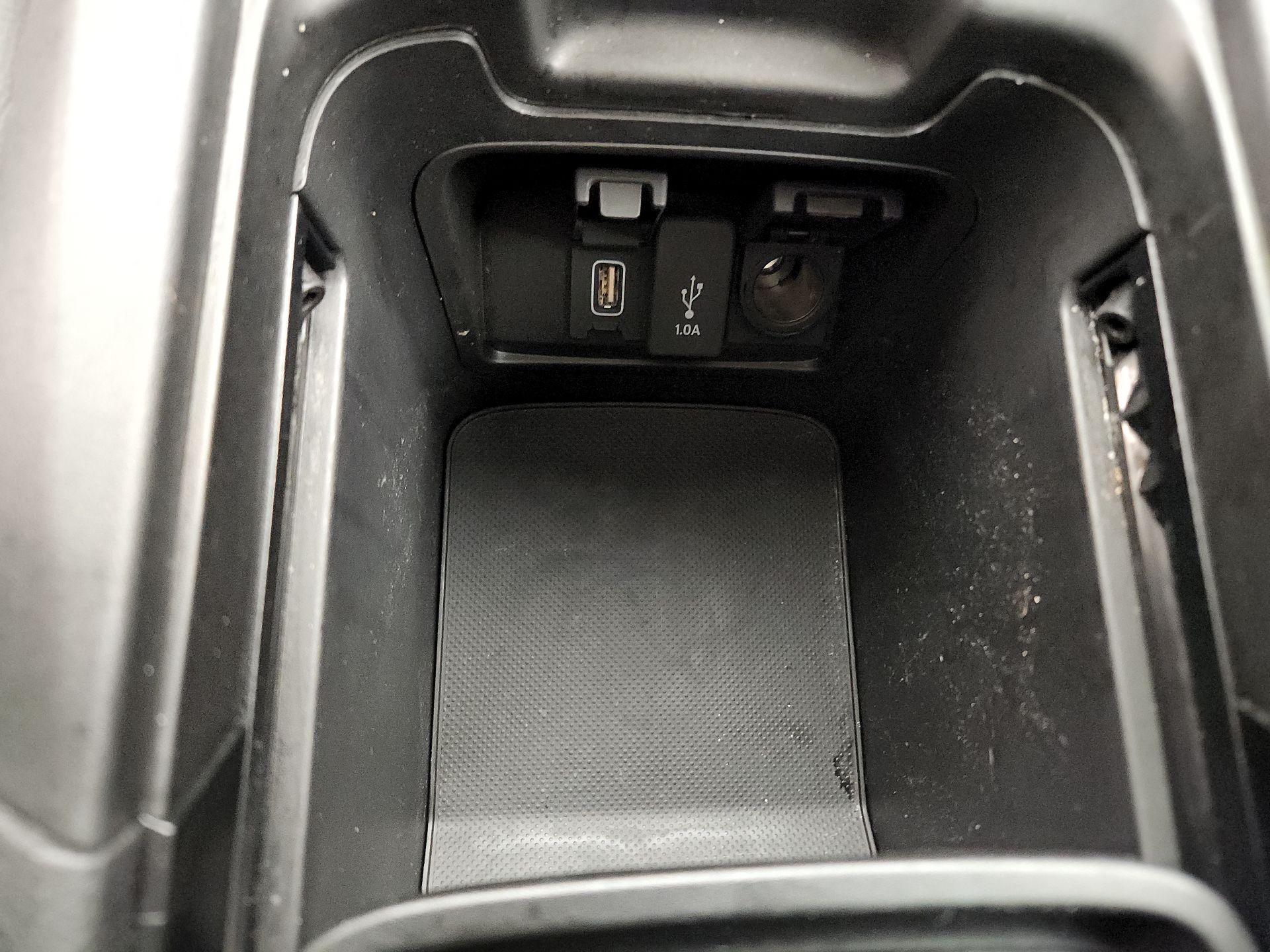 Thumbnail: 2019 Honda CR-V - 17