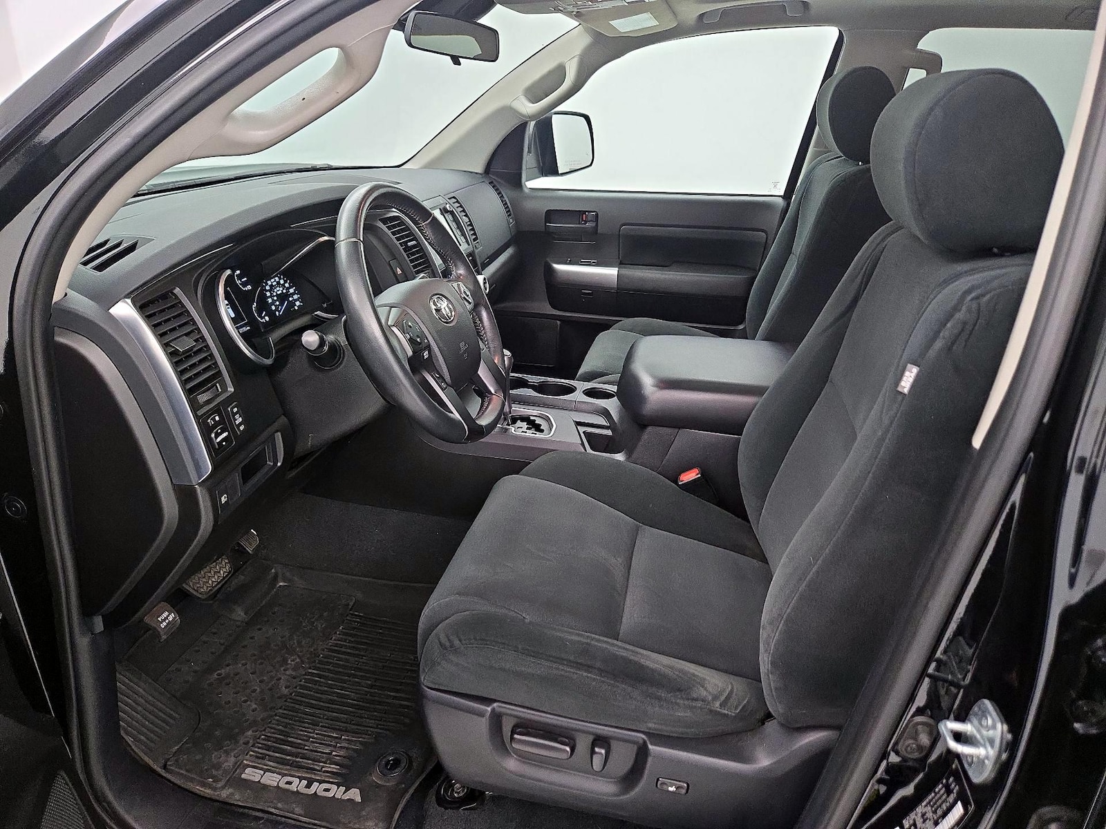 Power Seat(s) & Side Airbags
