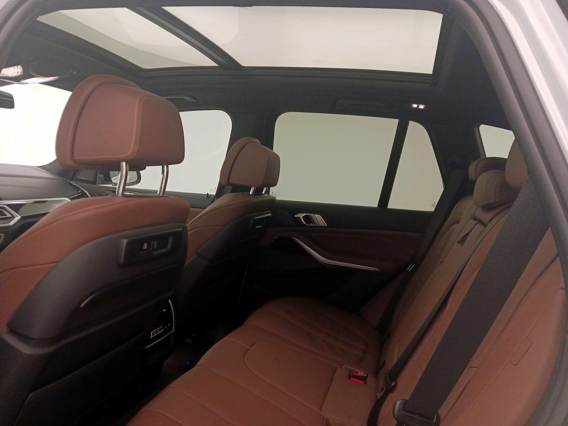 Thumbnail: 2020 BMW X5 - 20