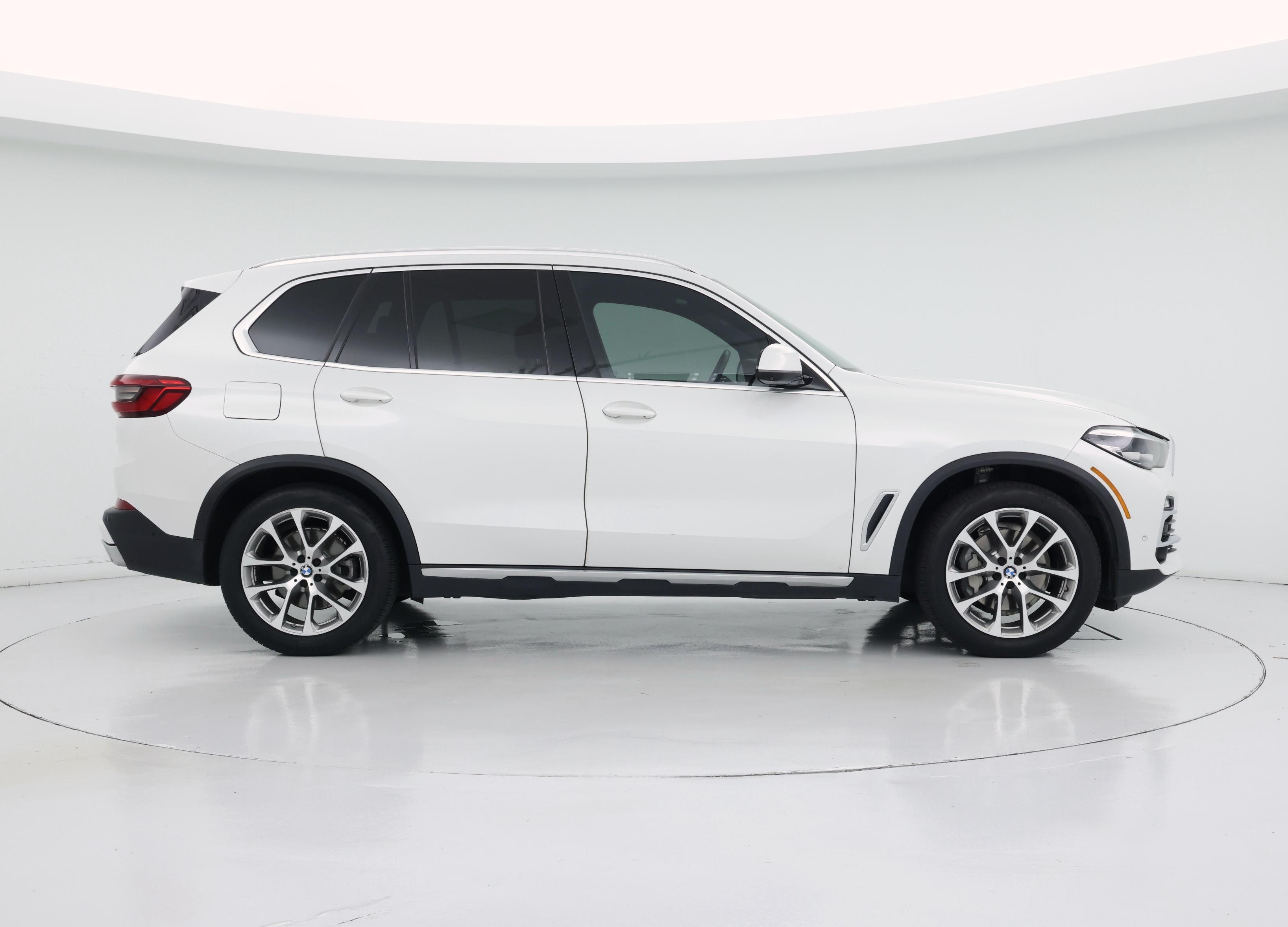 Thumbnail: 2020 BMW X5 - 7