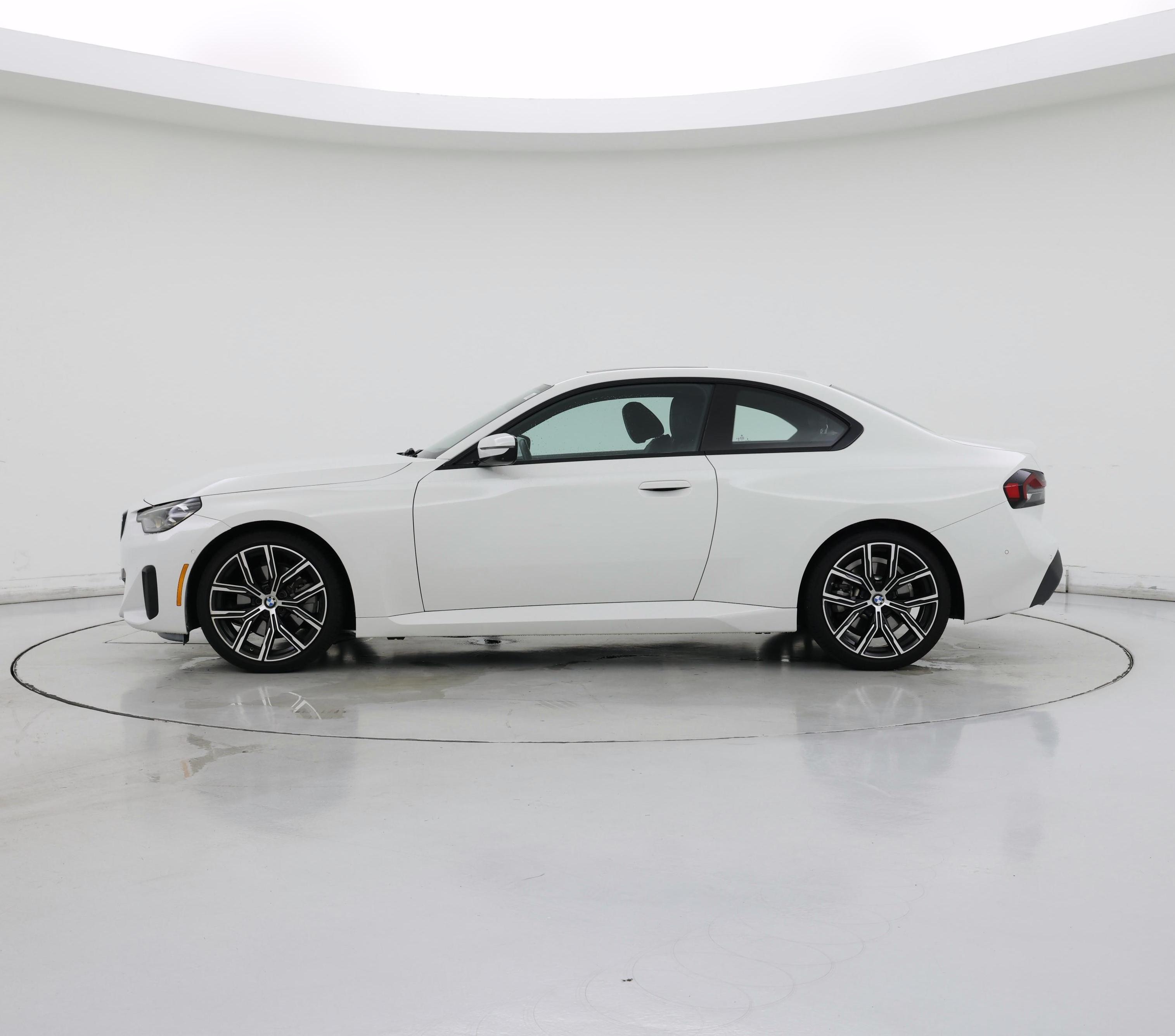 Thumbnail: 2024 BMW 2 Series - 3