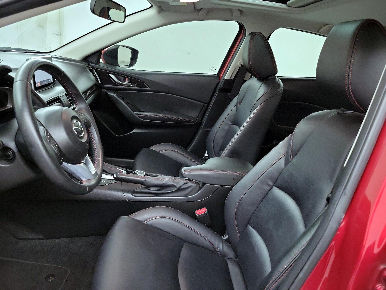 2015 Mazda MAZDA3 i Grand Touring - Photo 12