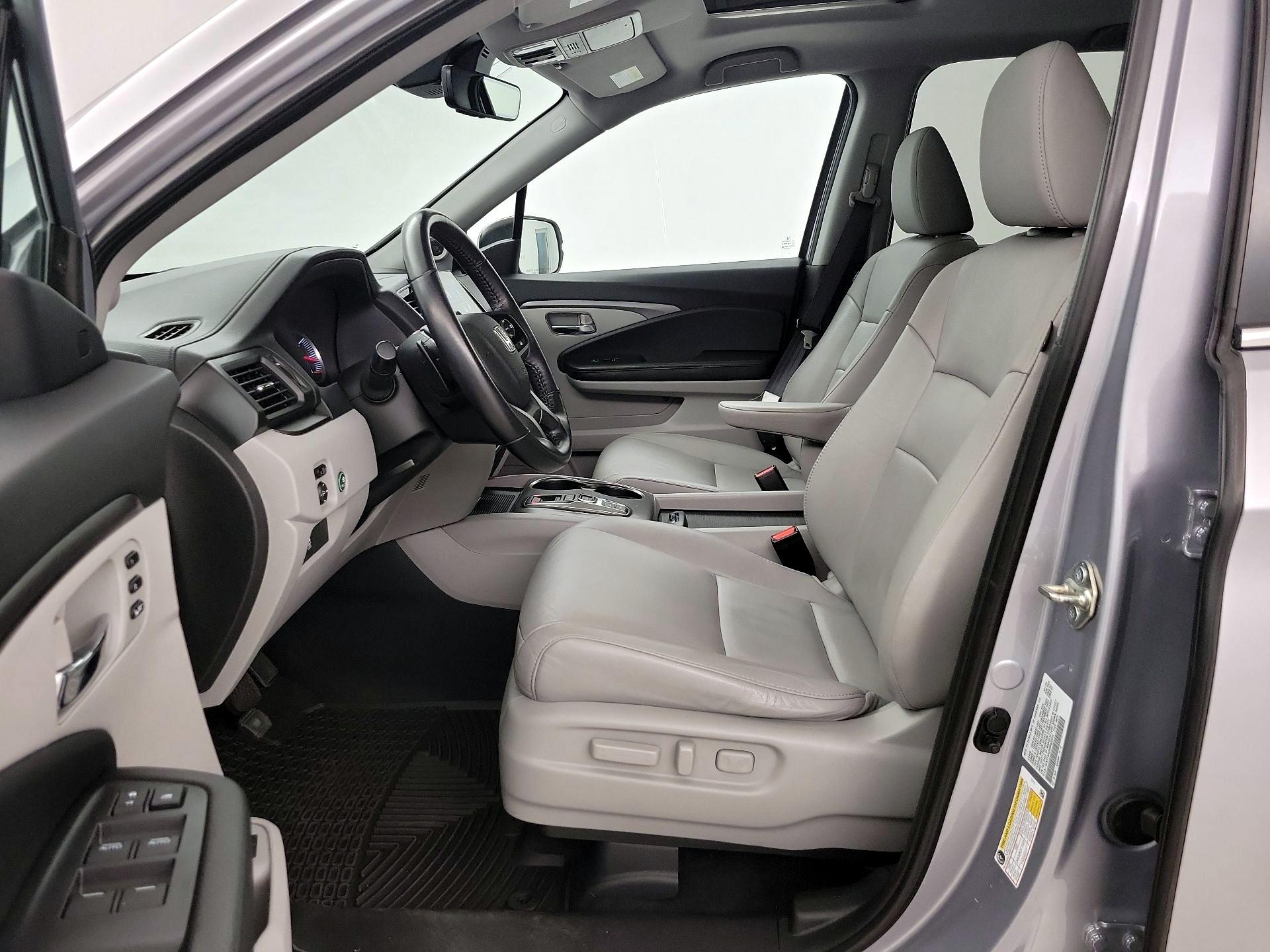 Thumbnail: 2021 Honda Pilot - 11