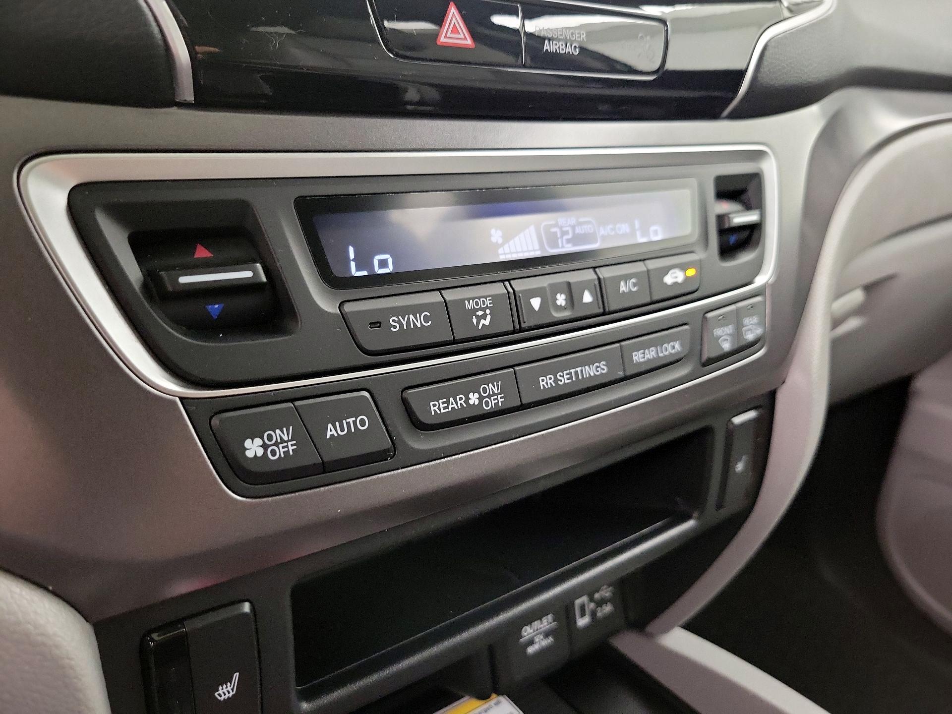 Thumbnail: 2021 Honda Pilot - 16
