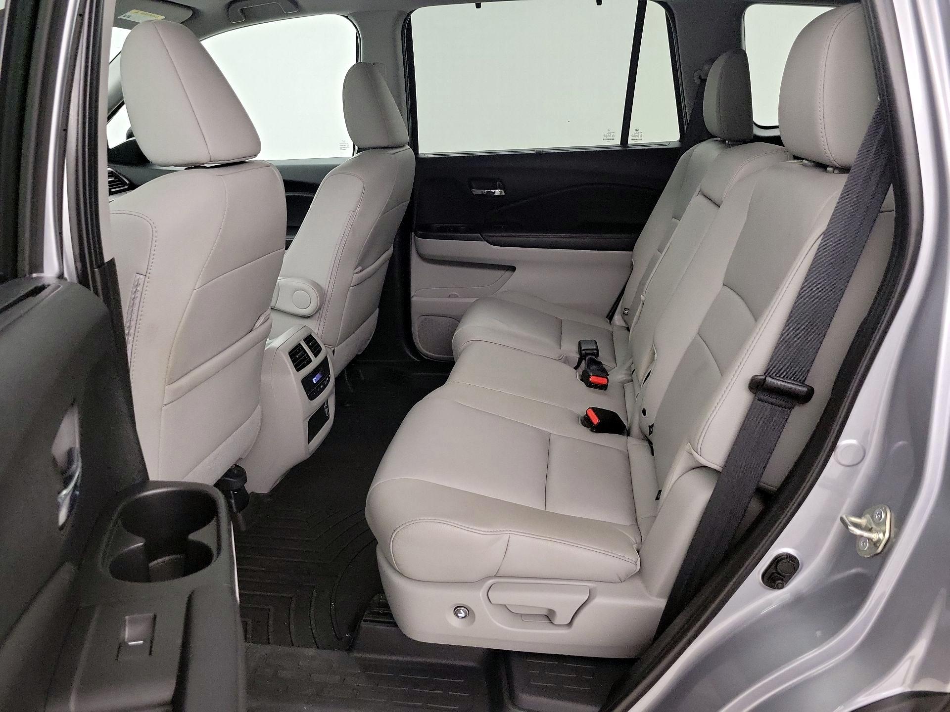 Thumbnail: 2021 Honda Pilot - 20