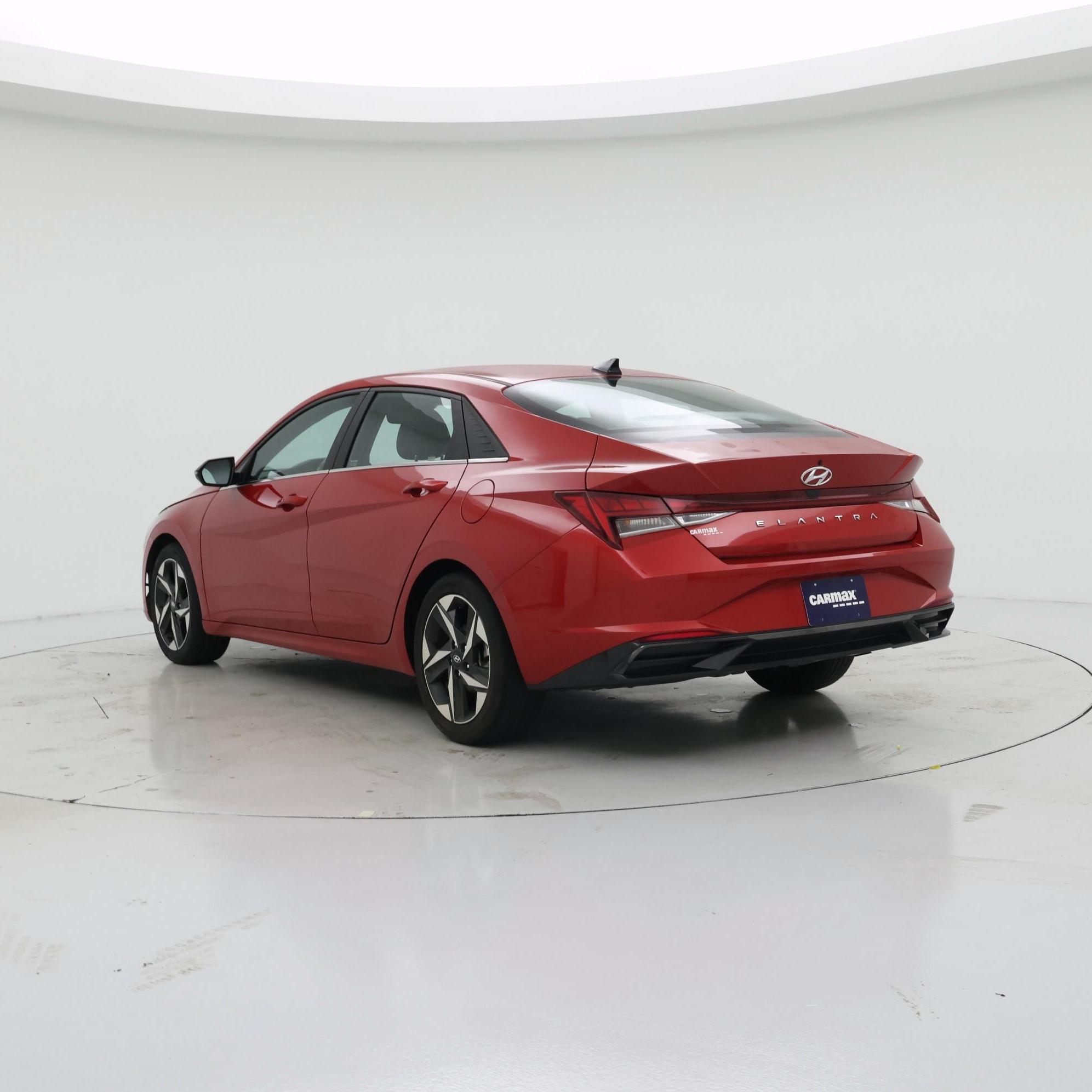 Thumbnail: 2022 Hyundai Elantra - 2
