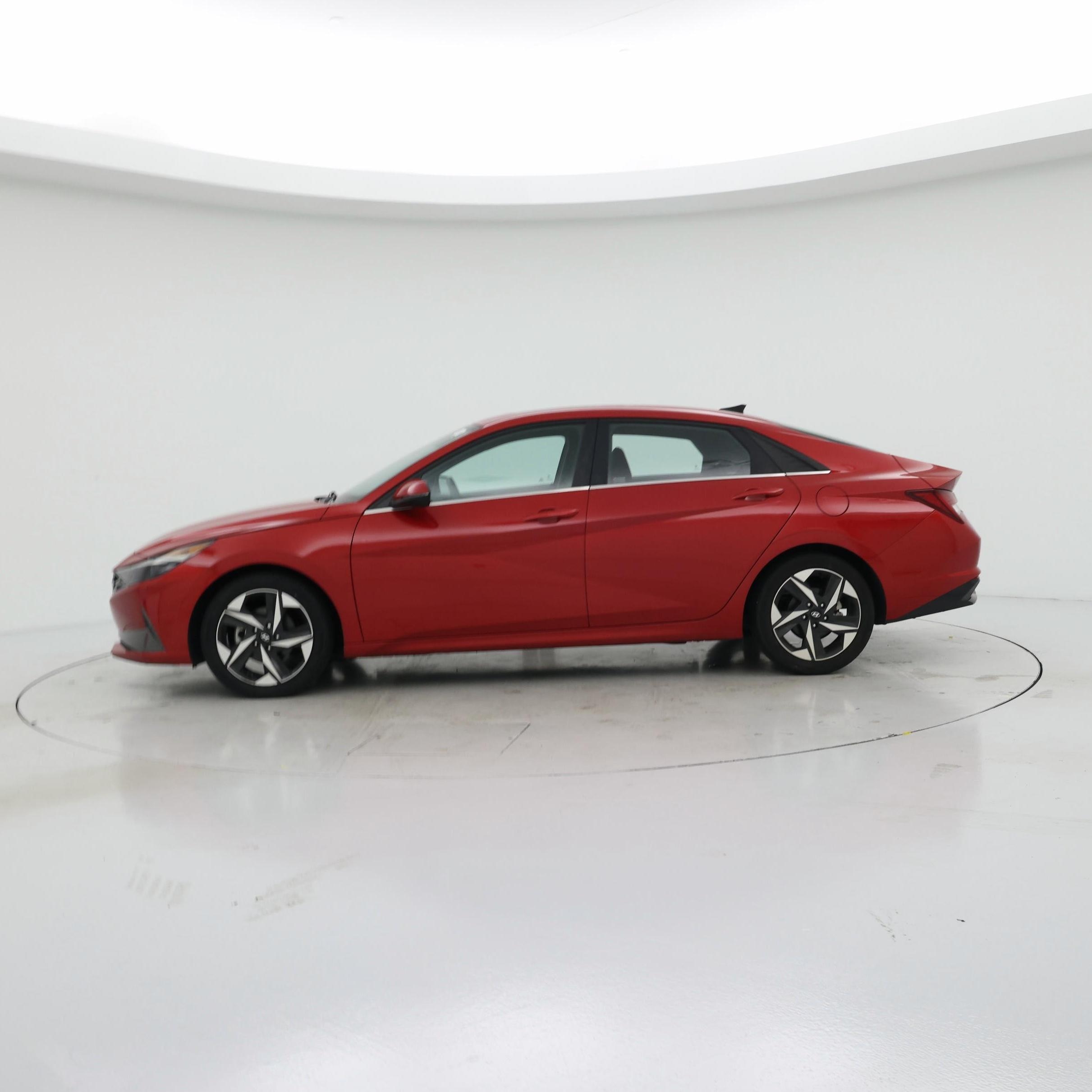 Thumbnail: 2022 Hyundai Elantra - 3