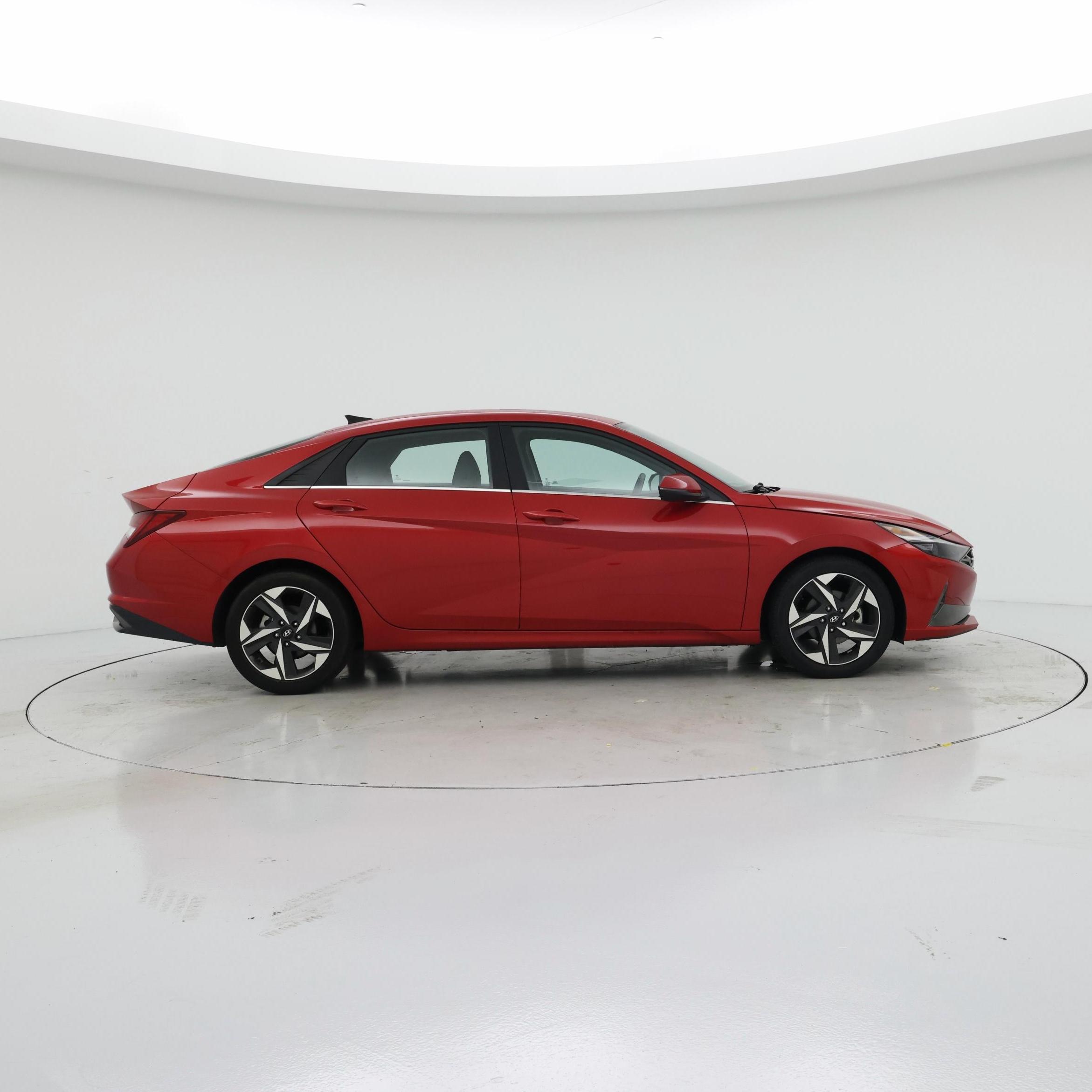 Thumbnail: 2022 Hyundai Elantra - 7