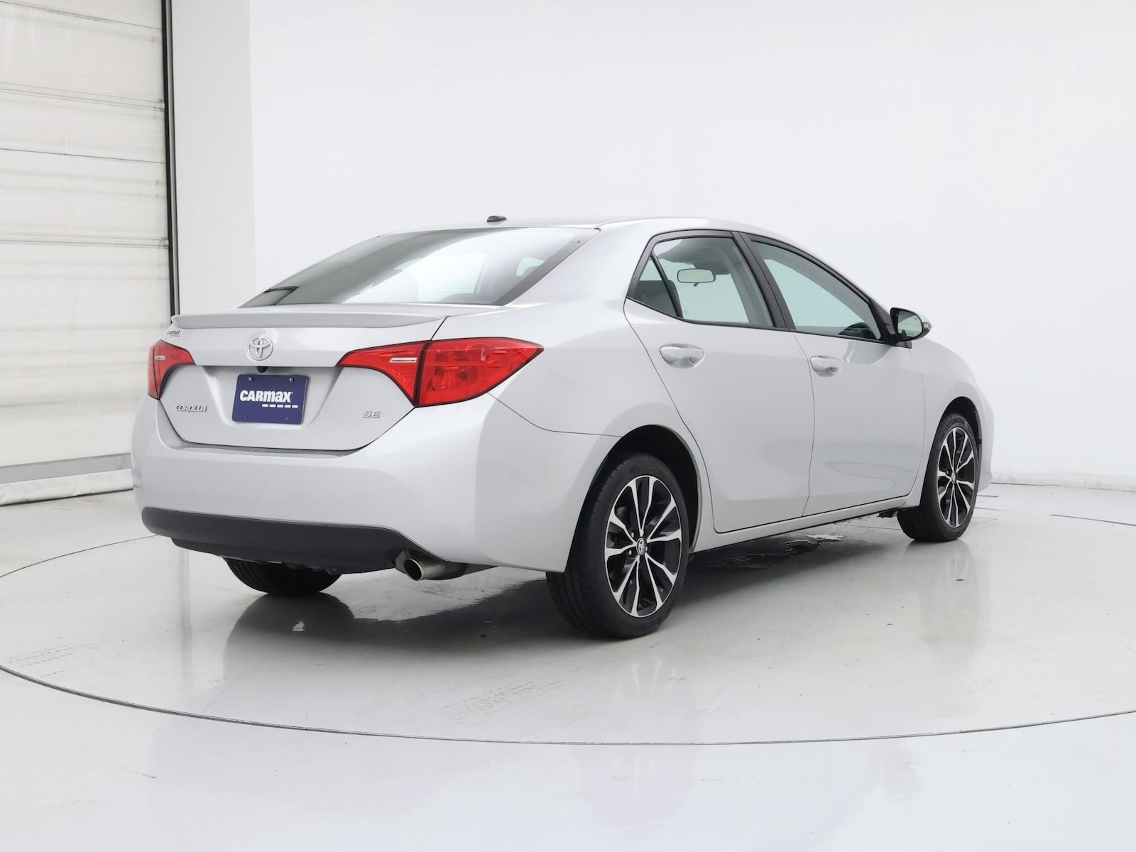 2018 Toyota Corolla SE - Photo 9