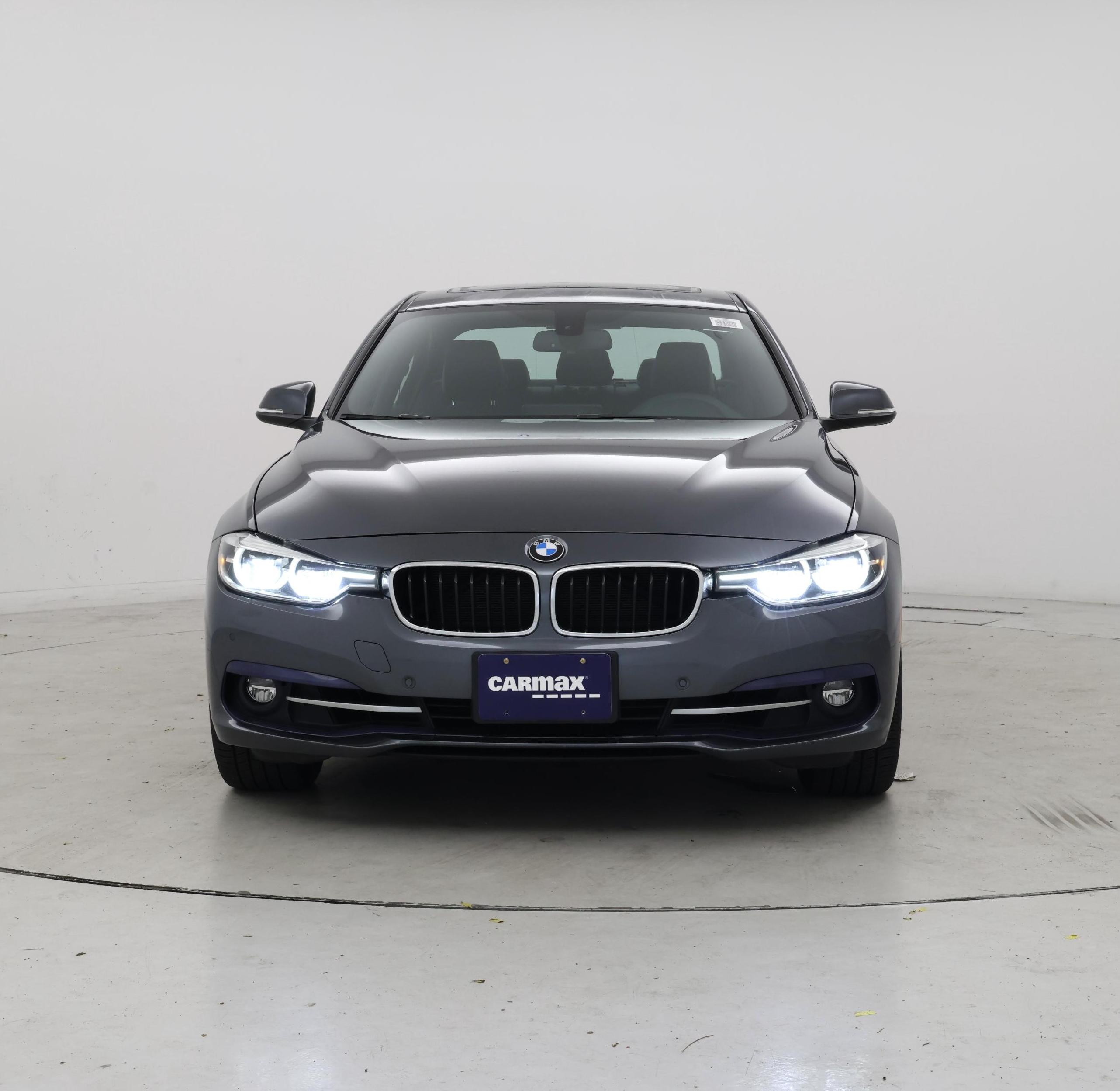 Thumbnail: 2017 BMW 3 Series - 5