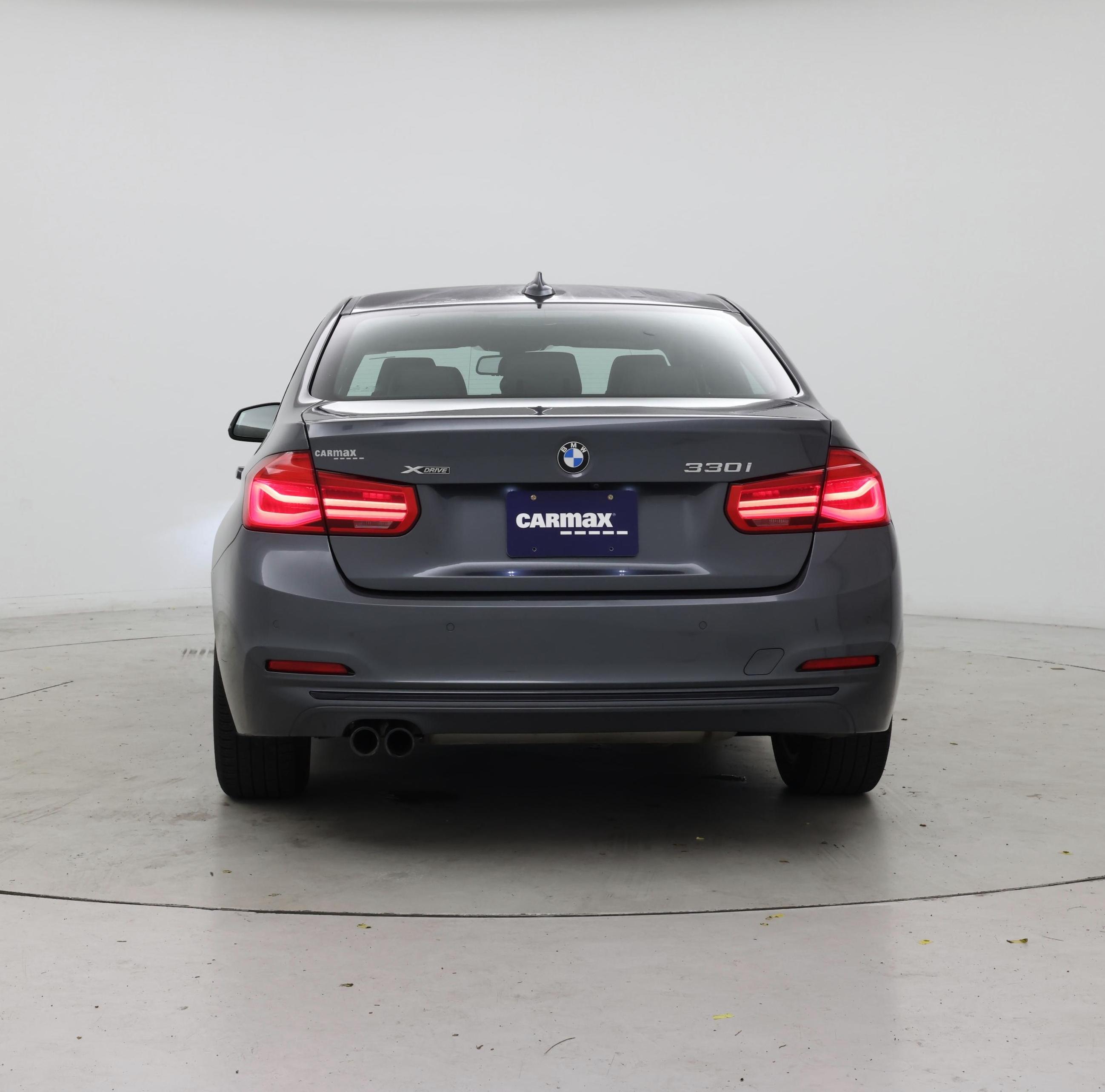 Thumbnail: 2017 BMW 3 Series - 6